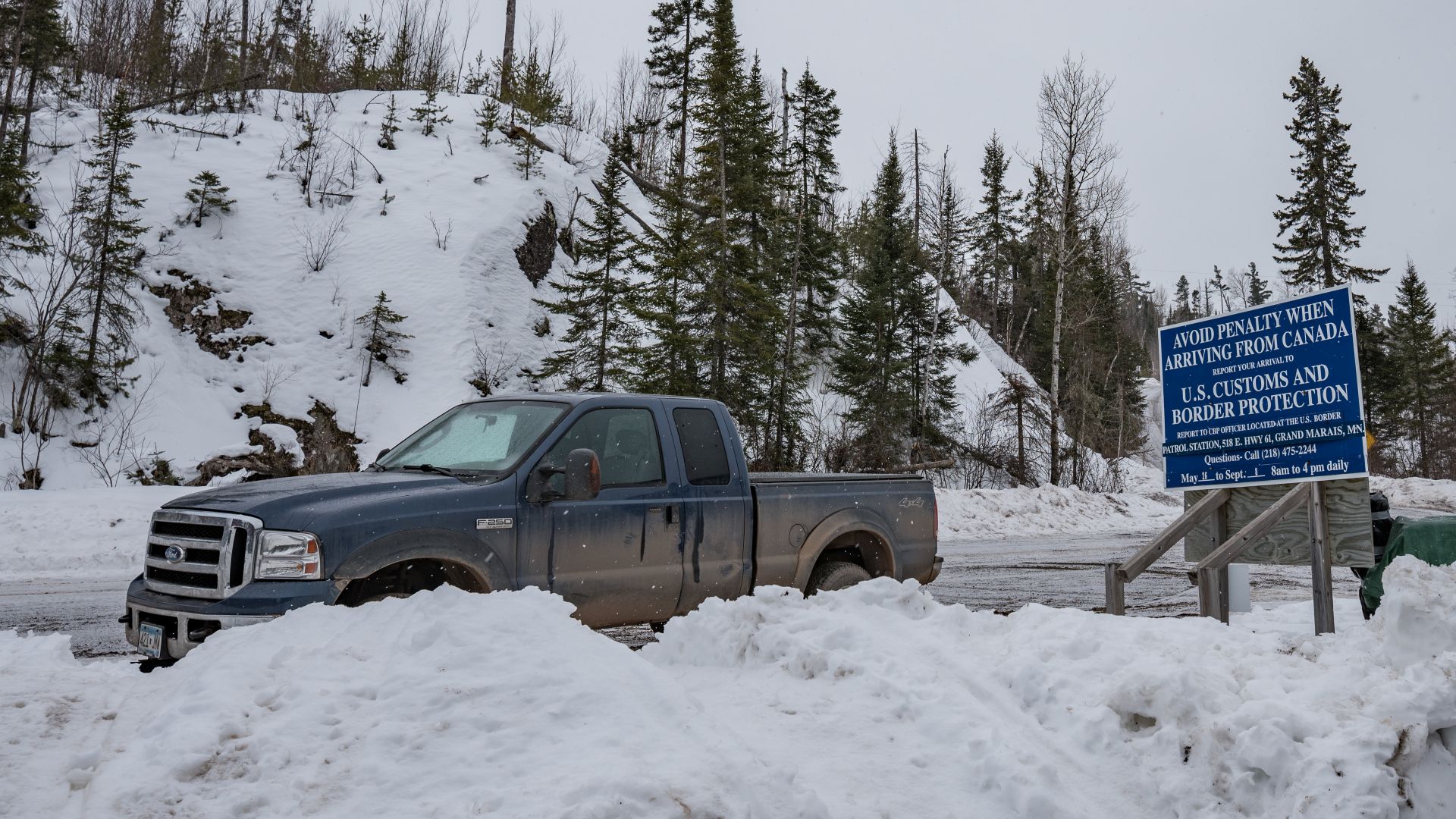 U.S. Customs and Border Protection warning sign on Saganaga Lake on the US-Canada border, Gunflint Trail, Minesota.
-- 
(C) 2018 Tony Webster 
tony@tonywebster.com 

+1 202-930-9200