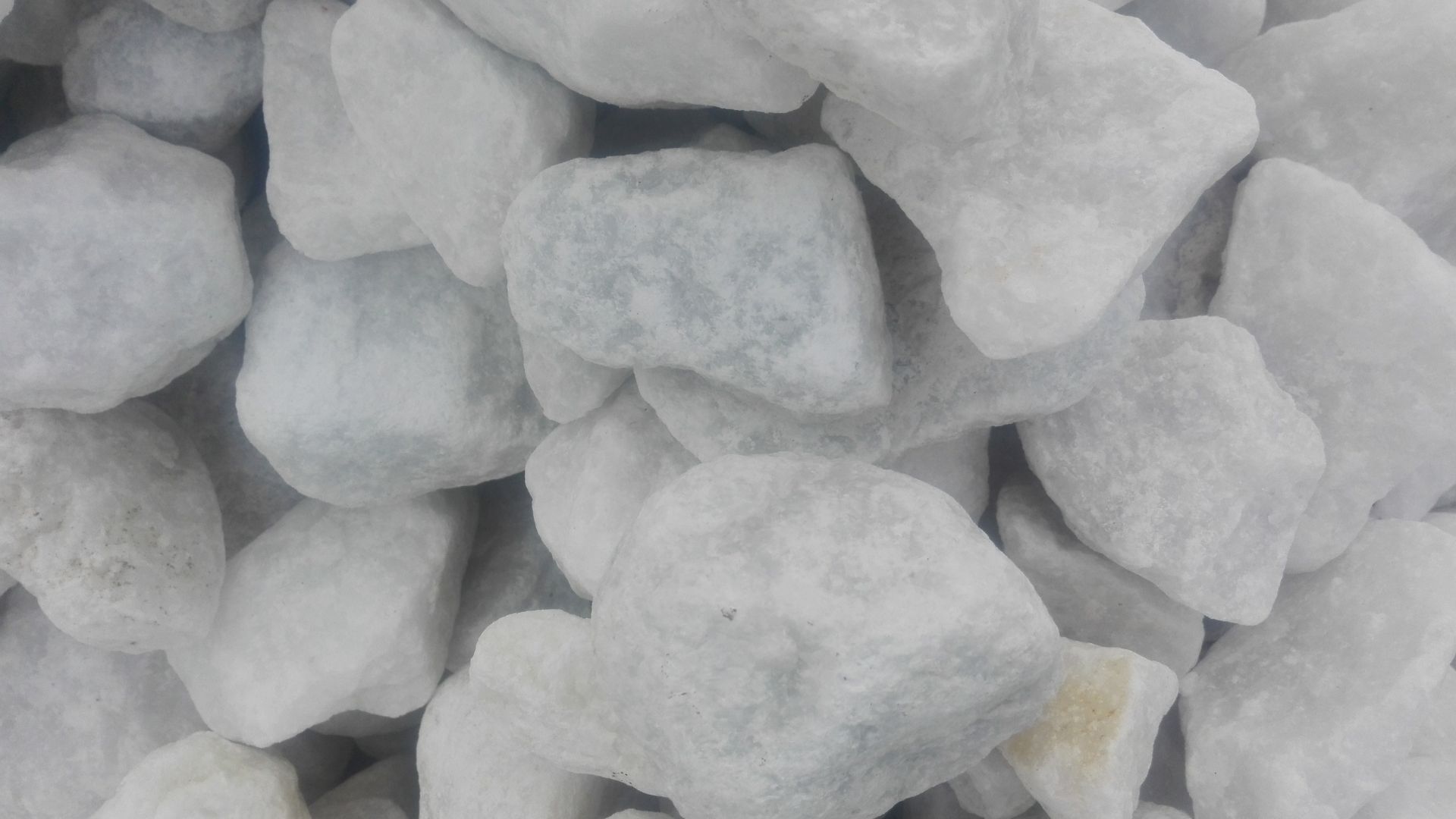 calcium carbonate rocks