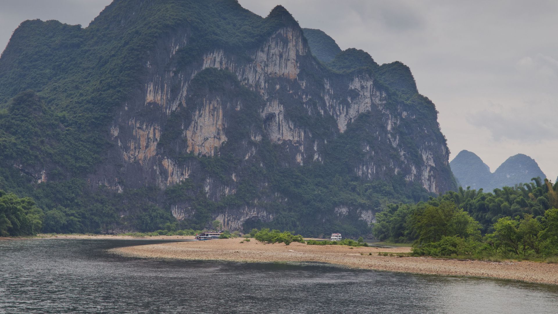 Majestic karst mountains by the Li River showcasing natural beauty in China.