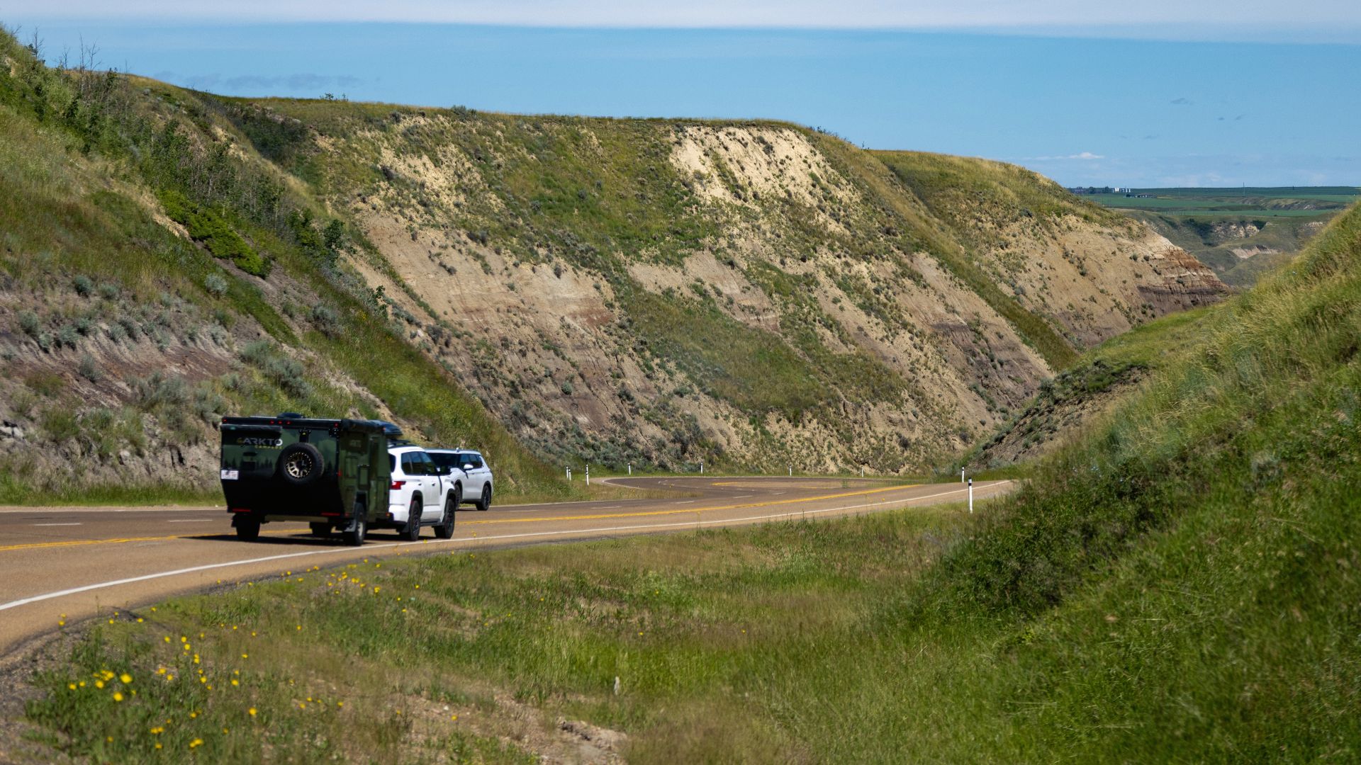 Alberta Highway 9 entering Drumheller, Alberta, 2025-07-13