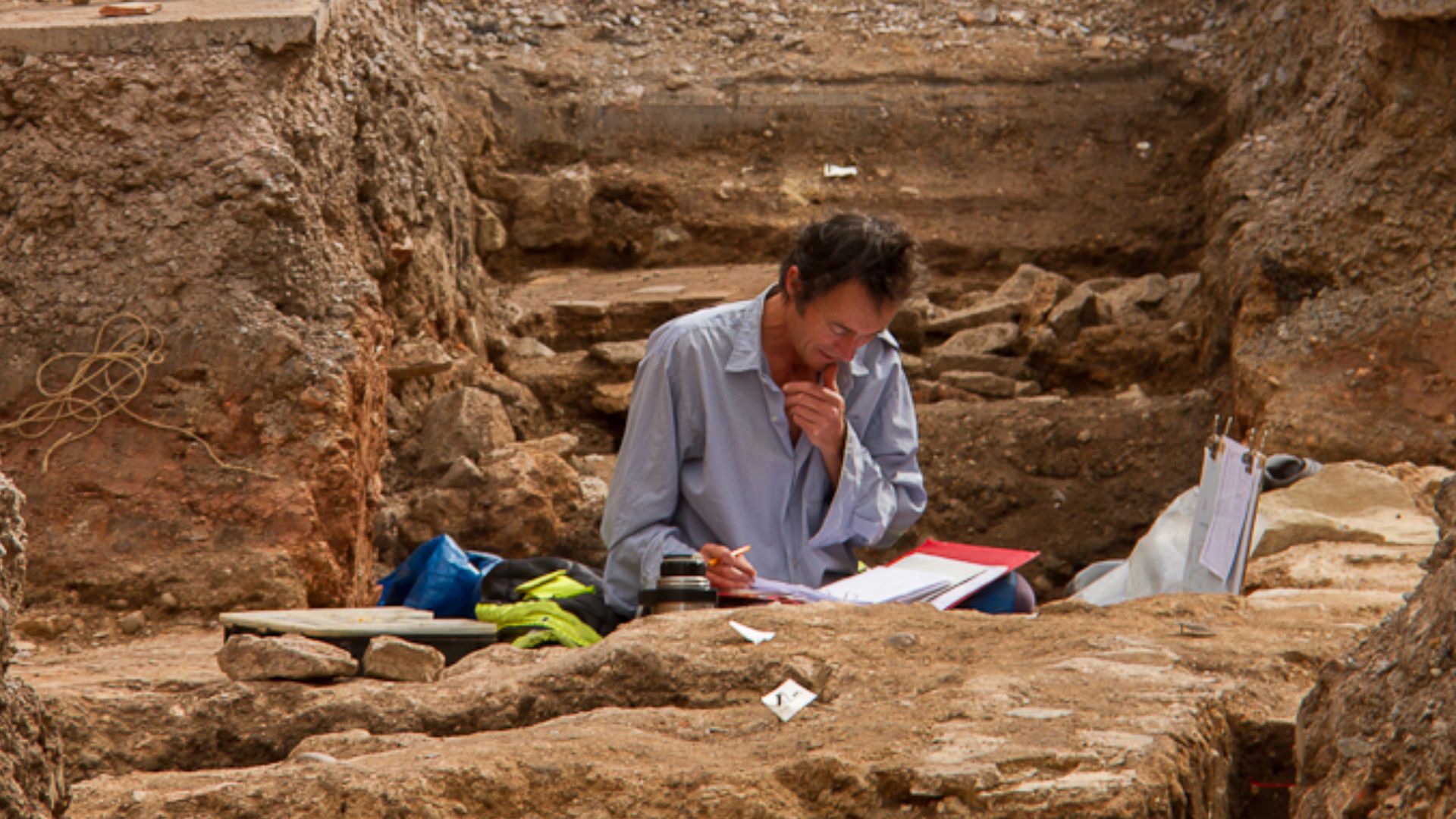 Archaeological excavations in car park of the old Alderman Newton School, just off St Martins around the corner from Greyfriars. The archaeologist in the trench is at the site where the bones of a female were discovered. This was not a burial, but a charn