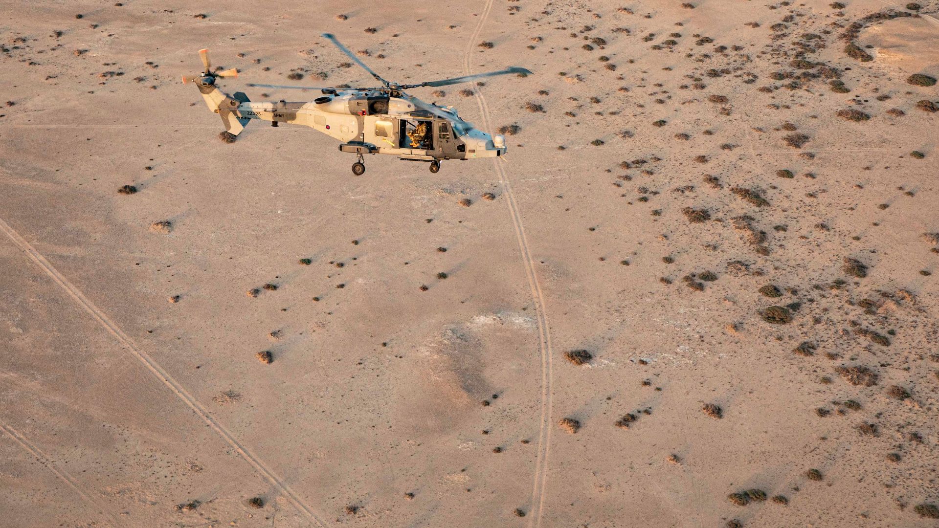Army Air Corps Wildcat conducting a reconnaissance sortie on Duqm training area in support of Exercise KHANJAR OMAN 21.
Force elements from across the 1st Aviation Brigade Combat Team (1AvnBCT) completed essential desert environmental training on Exercise