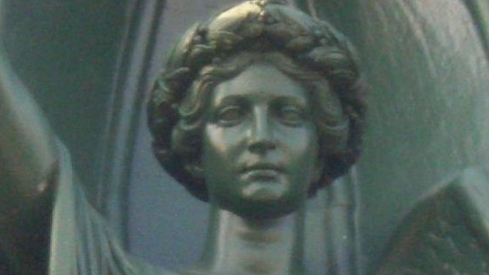 Nationaldenkmal auf dem Kreuzberg:  Princess Charlotte of Prussia, the later Tsarina Alexandra Feodorovna as a juno of peace, remembering the battle of Belle Alliance. Sculptor: Christian Daniel Rauch