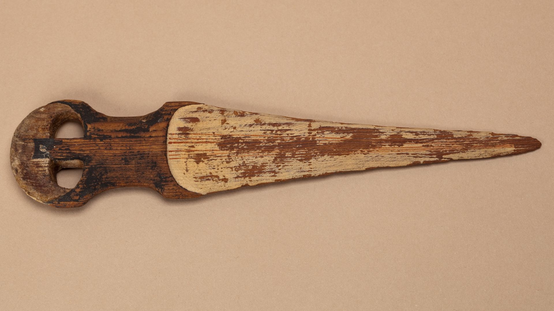 Model dagger, Ukhhotep