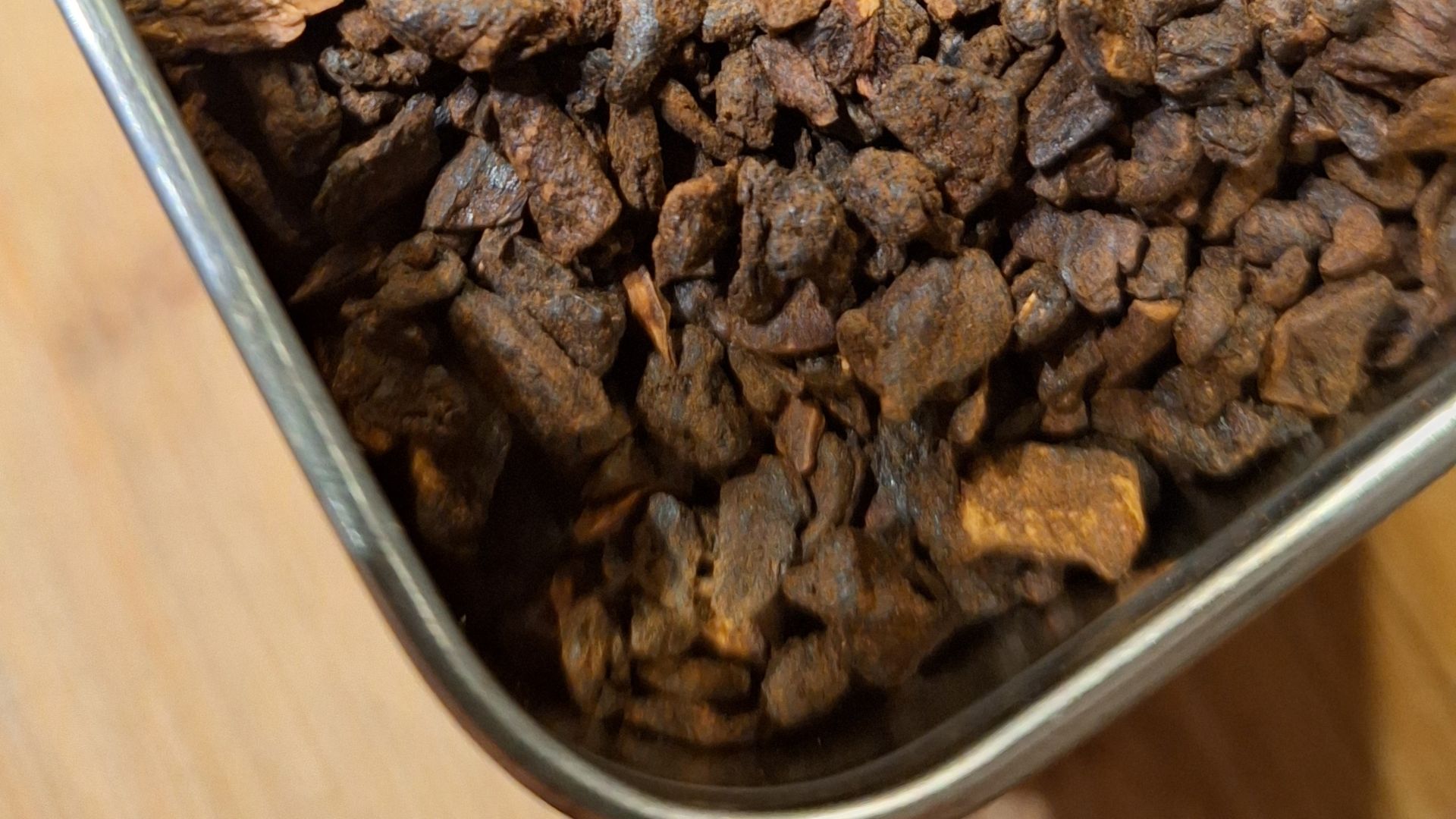 Racine de chicorée industrielle en grains déshydratés et torréfiés