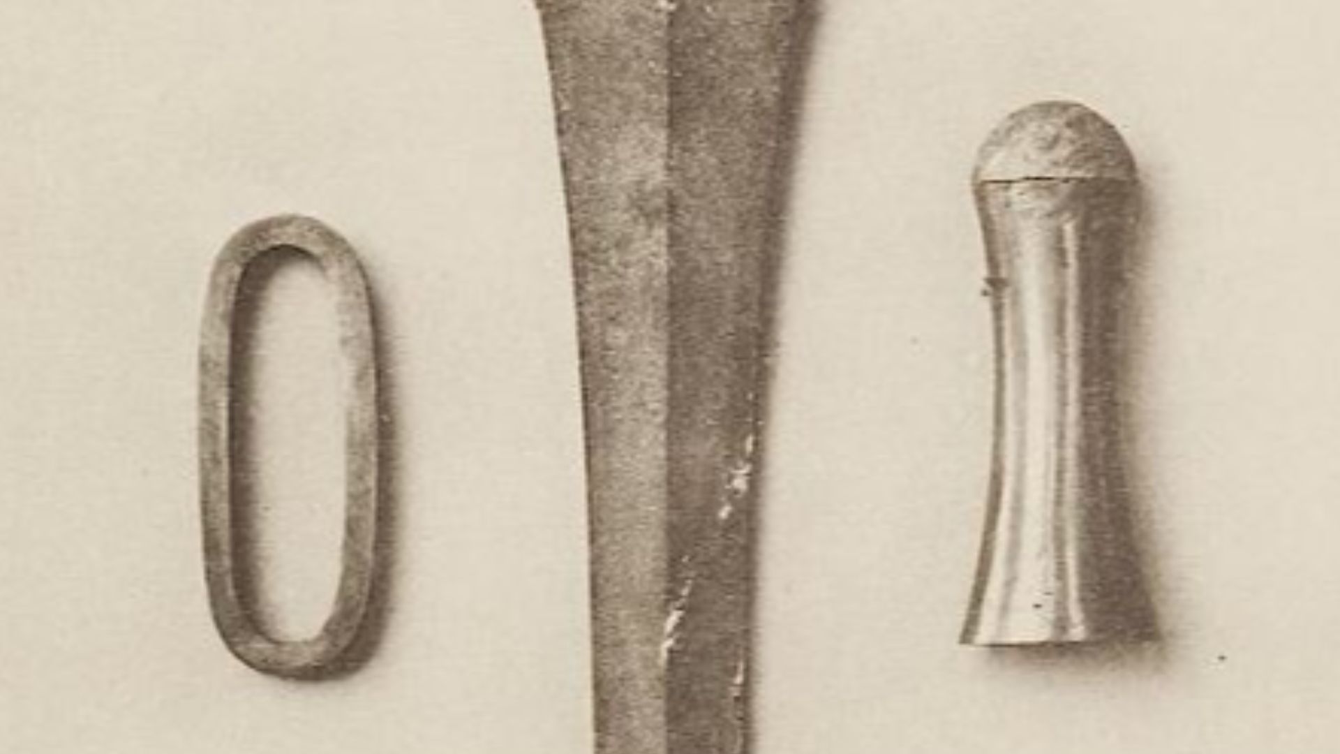 Dagger of princess Ita, found at Dahshur