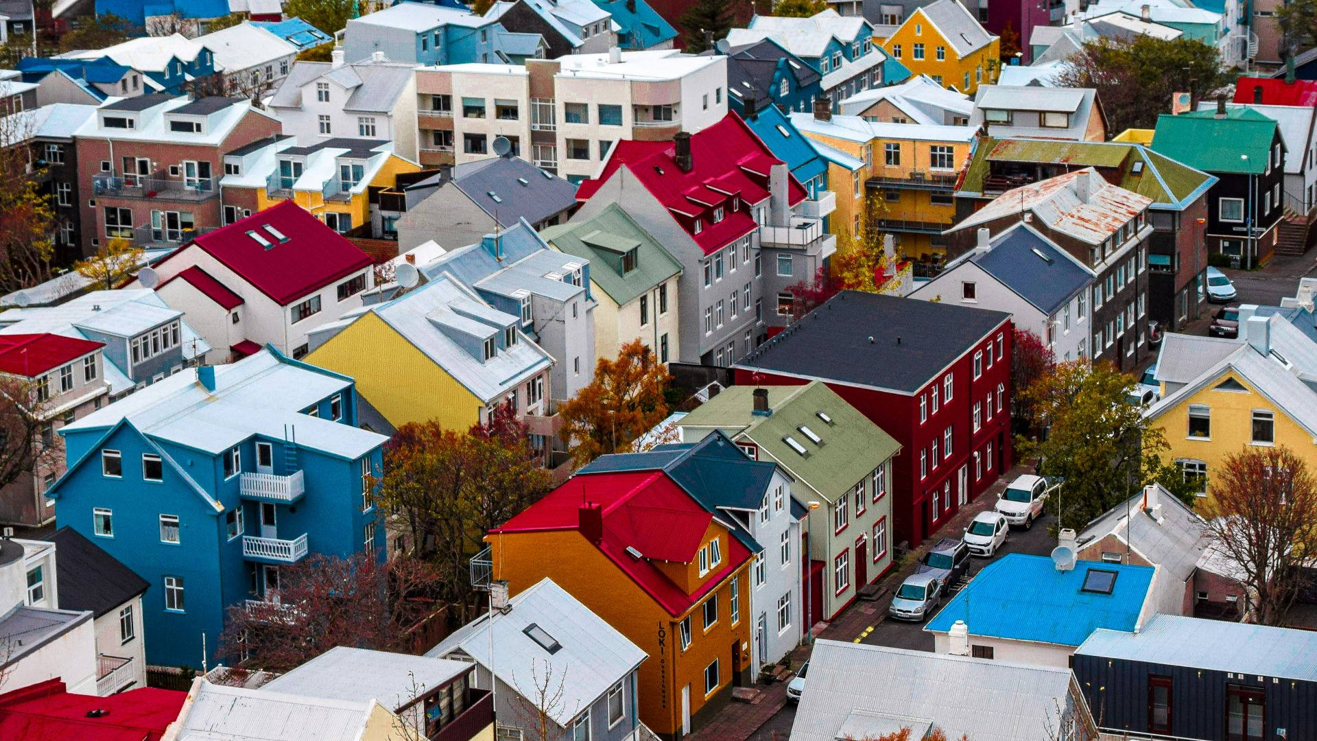 aerial view of houses during daytime