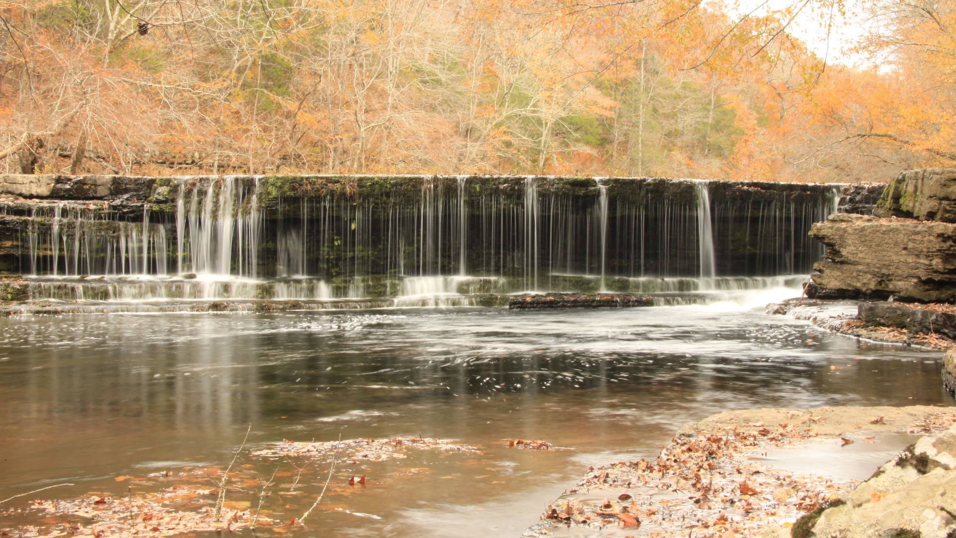 Manchester, Tennessee, Old Stone Fort - waterfalls-004