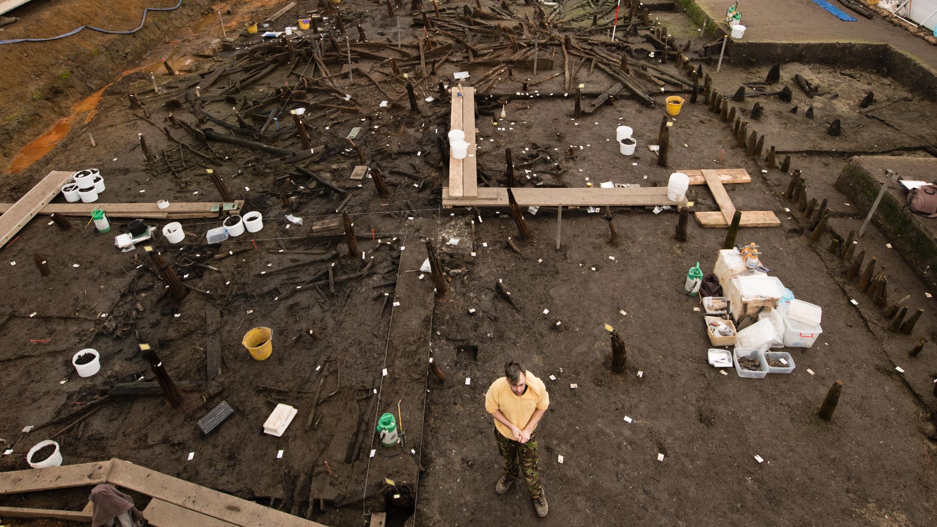 Overview of Must Farm archaeological site, losslessly cropped from File:Must_Farm_CL3_4817_(26447110732).jpg