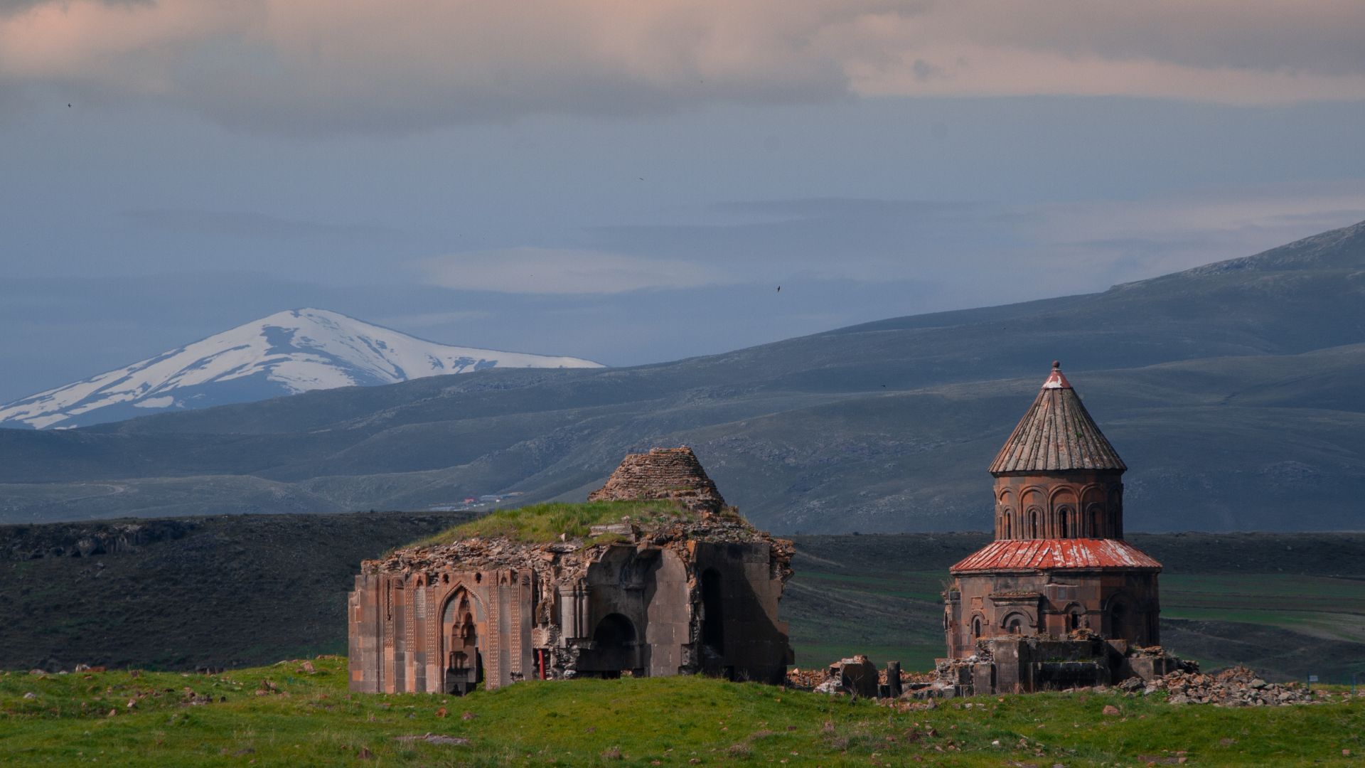 Ani Harabeleri 
Kars