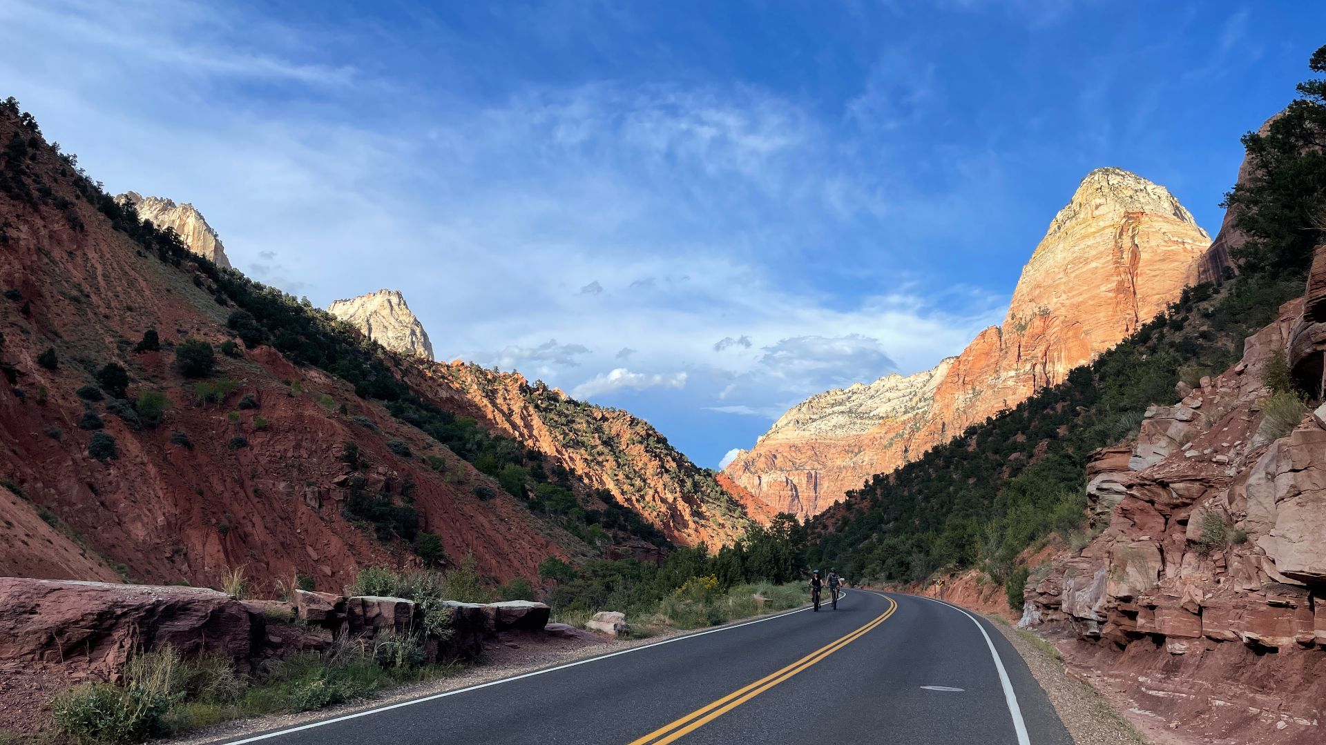 A view of Zion National Park from the Zion Canyon Scenic Drive