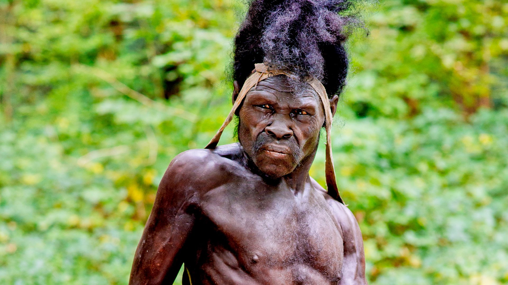 Lebend-Rekonstruktion im Neanderthal-Museum (Erkrath, Mettmann) des Homo sapiens sapiens vom Fundort Jebel Irhoud Marokko, mit rund 300.000 Jahren ältester Homo sapiens-Fund