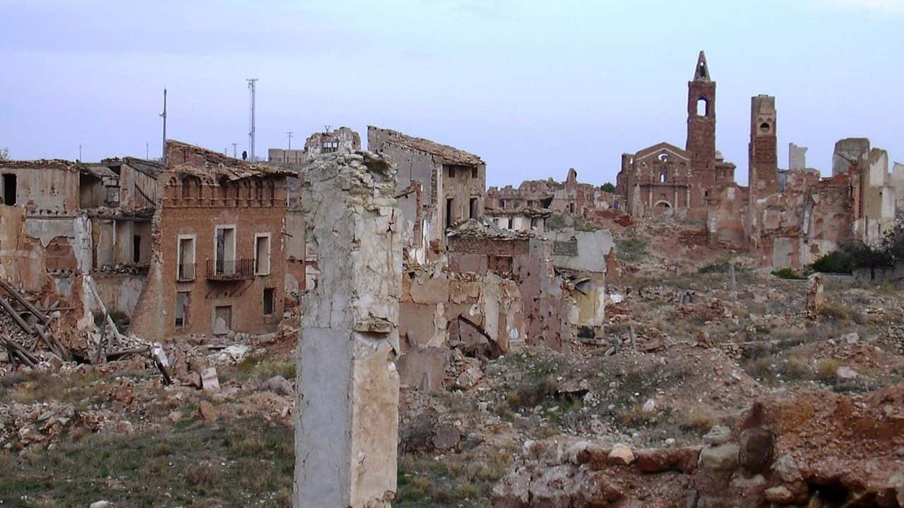 World's Eeriest Ghost Towns facts