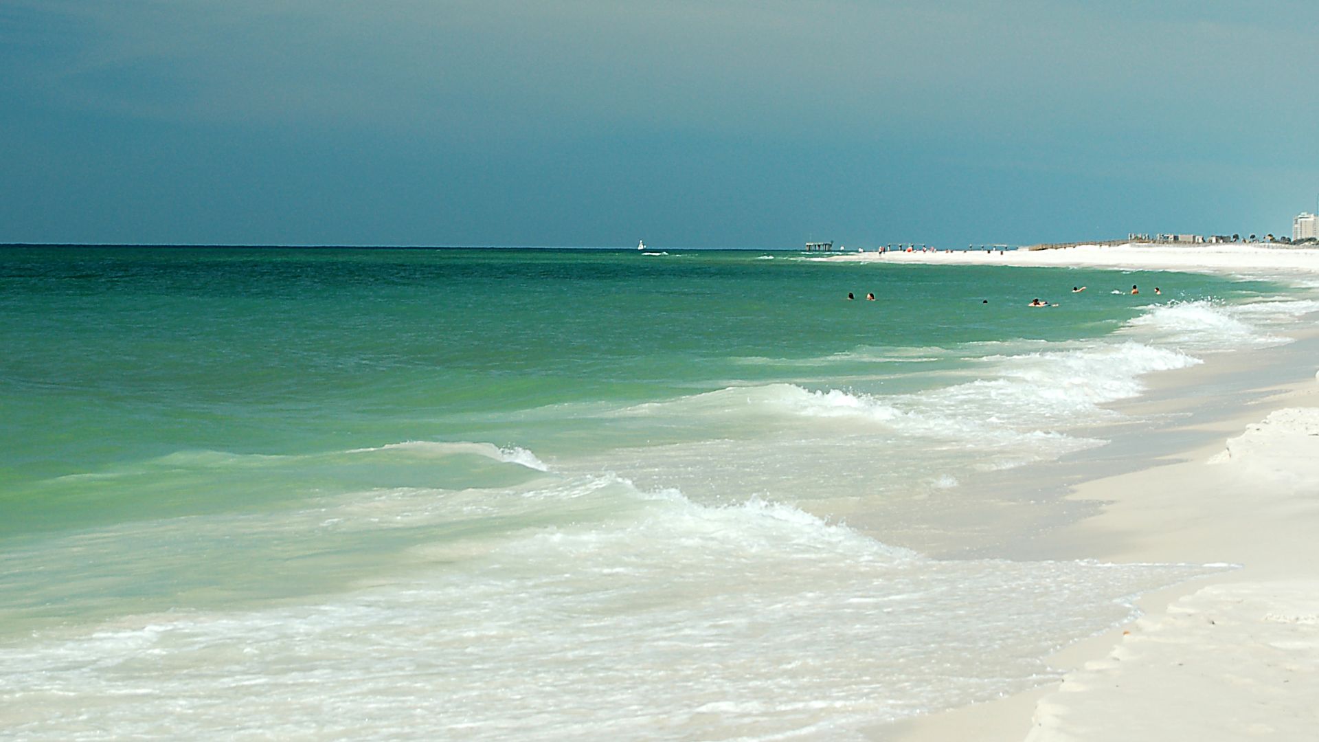 Gulf of Mexico at Gulf State Park, Alabama, USA