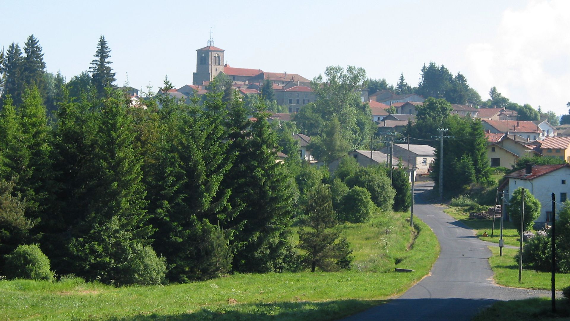 Fournols (Puy-de-Dôme - France), the village.