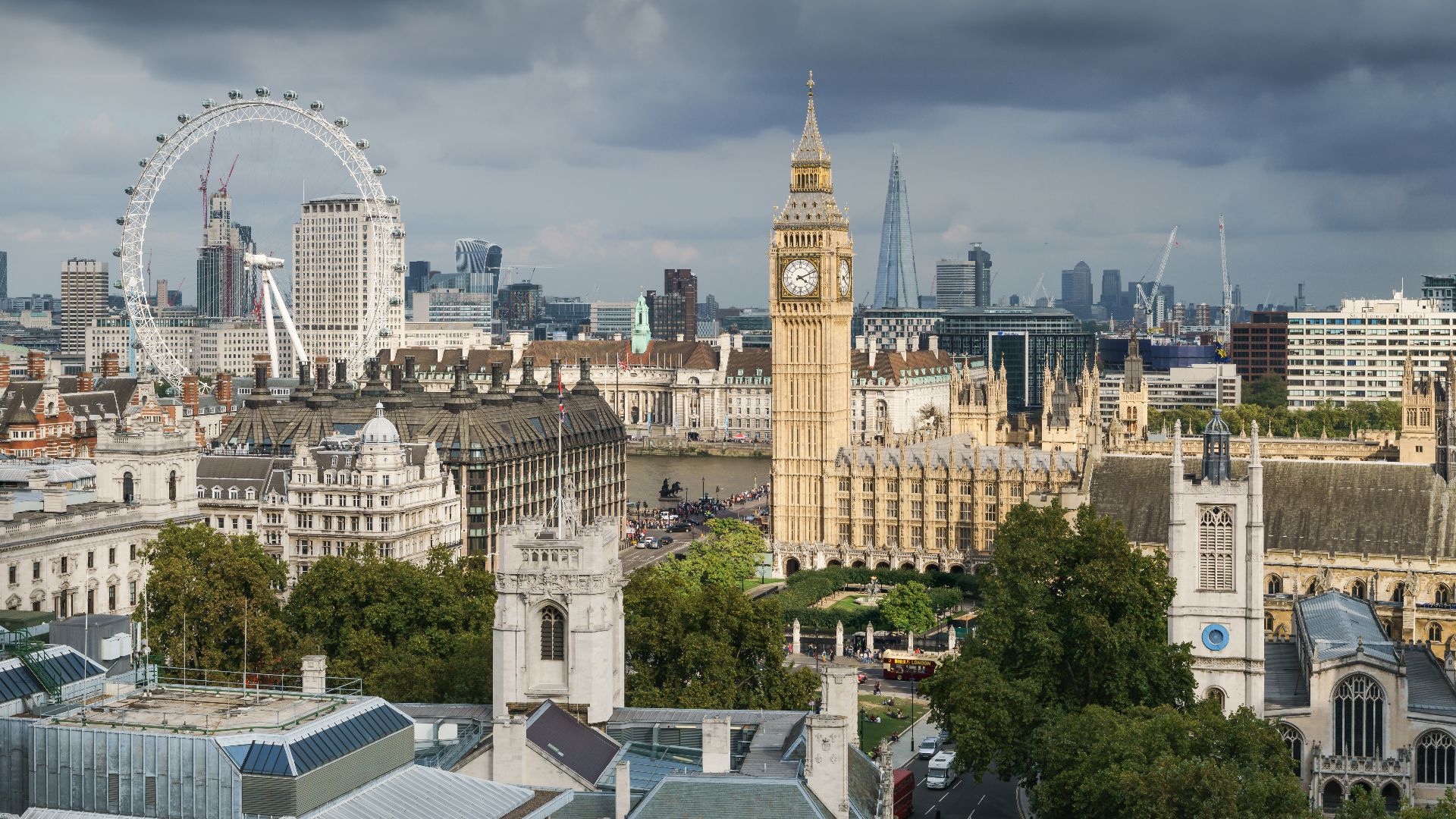 The Palace of Westminster (Houses of Parliament) from the dome on Methodist Central Hall, which is only open to the public once a year on Open House London weekend.
Photographer's notes: Each of the 12 frames (2 columns, 6 rows, landscape) was taken with