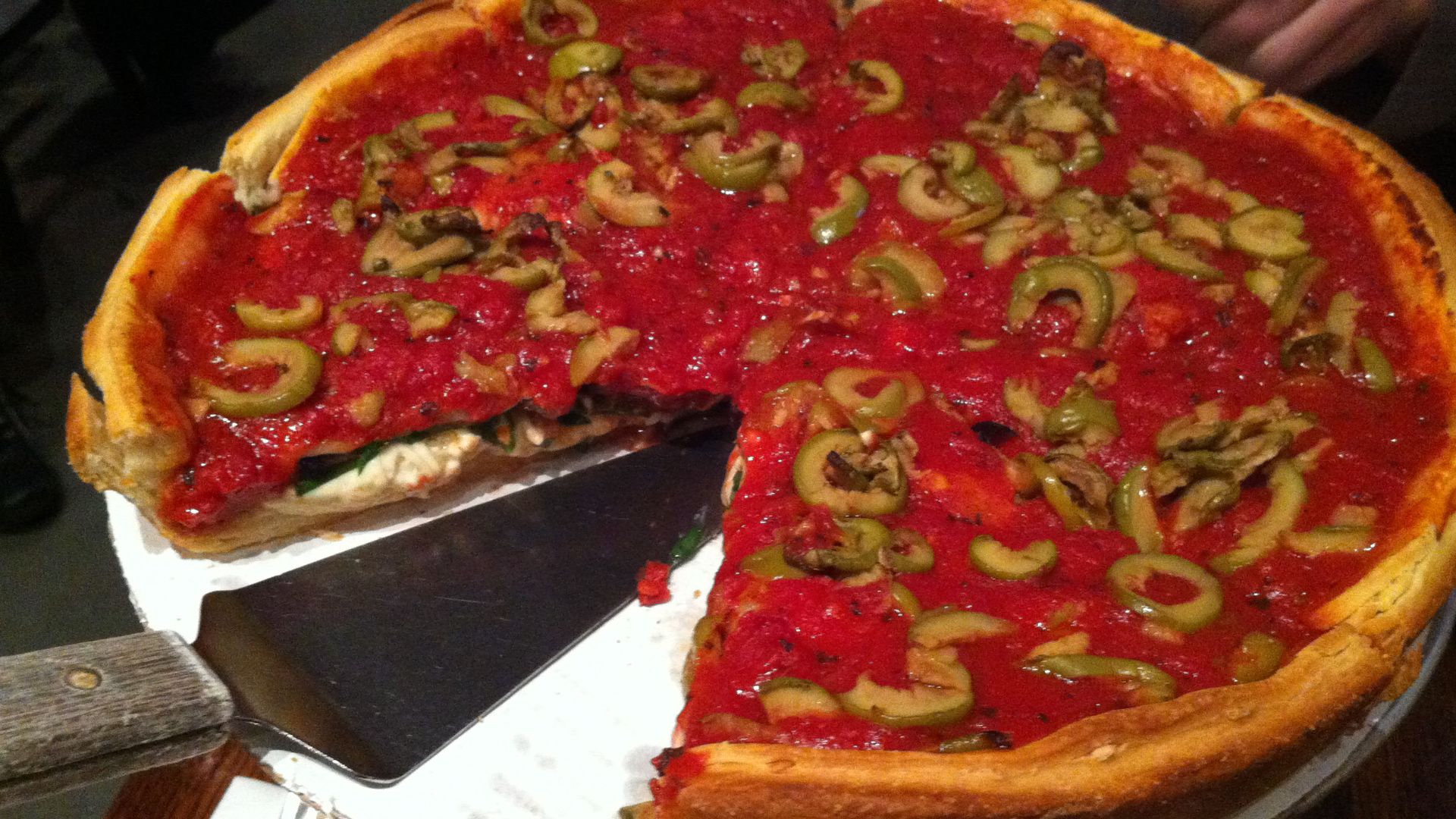 Paxtis Chicago Style Deep Dish Pizza (with soy cheese)