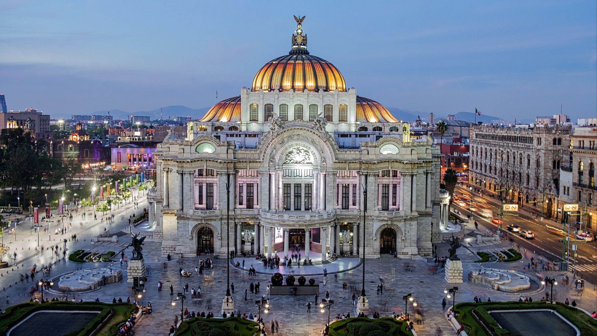 Mexico City's iconic Palace of Fine Arts, built 1932-1934.