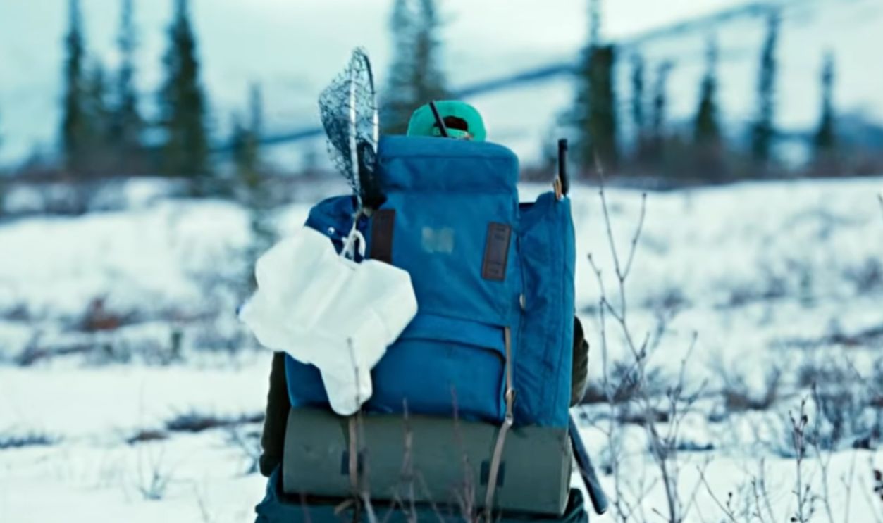 Screenshot from Into the Wild (2007)