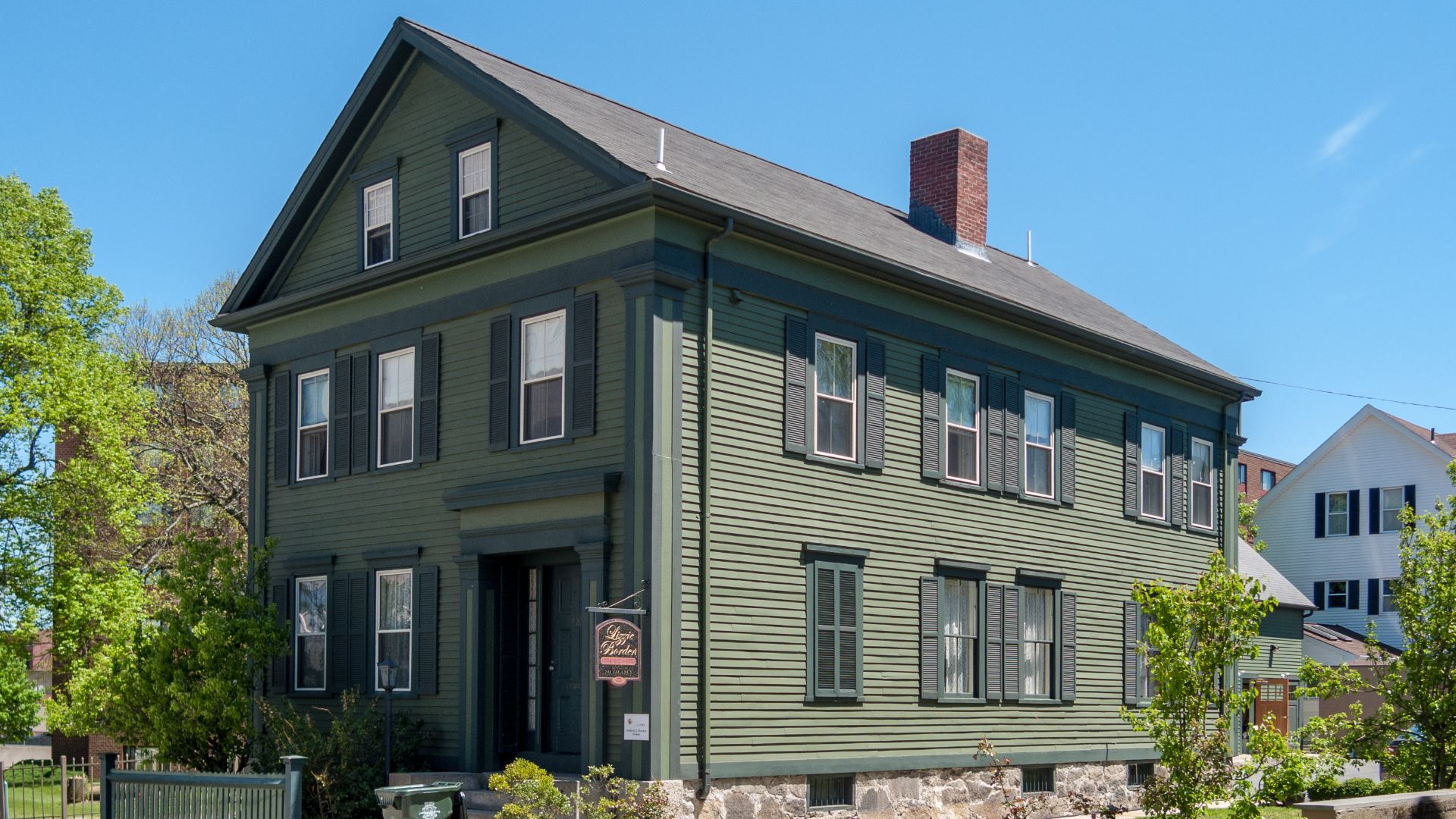 Lizzie Borden House, 2nd Street, Fall River, Massachusetts in 2017. Trash container in front of house.