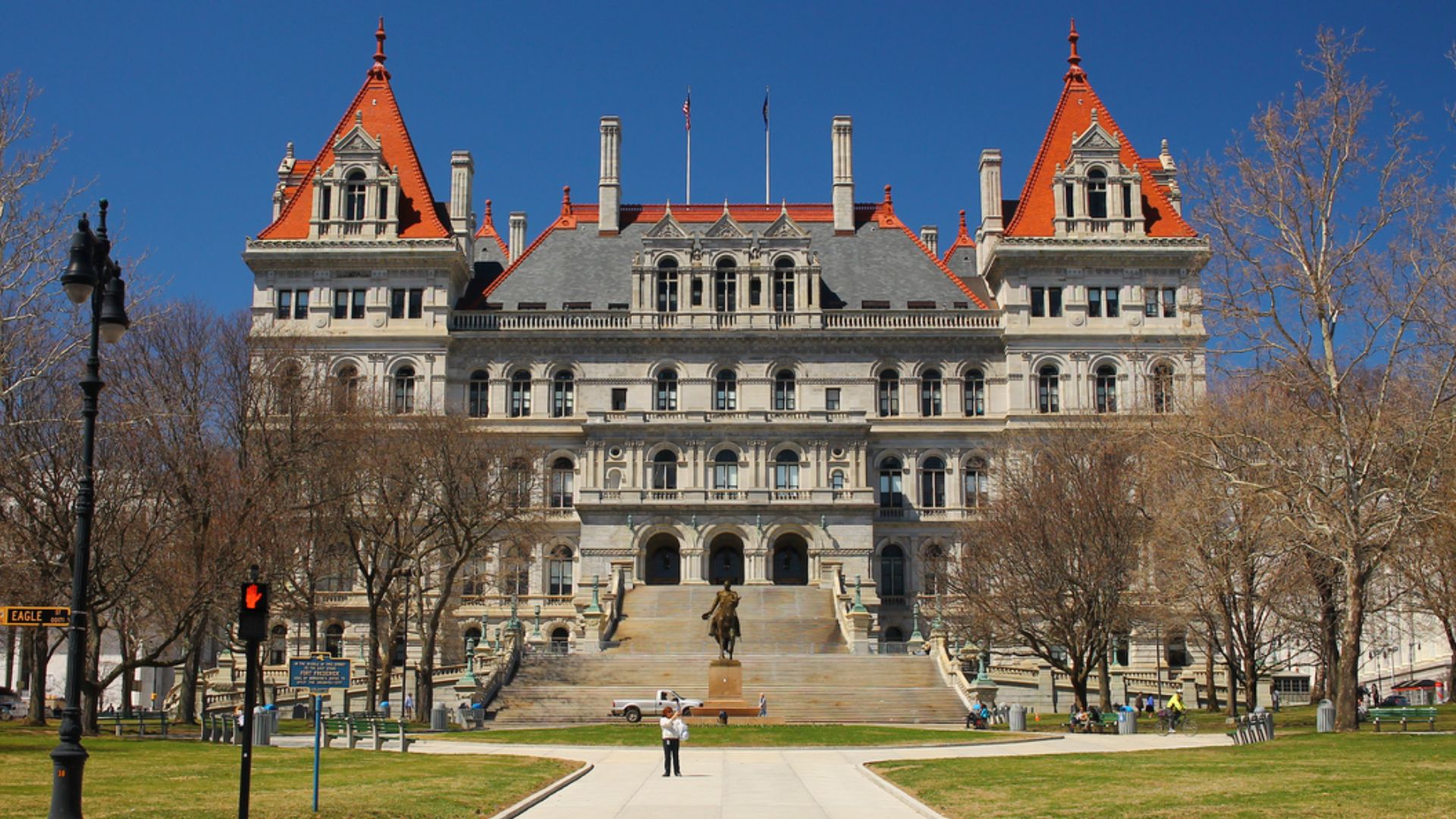 The Empire State Capitol building, located in Albany.






This is an image of a place or building that is listed on the National Register of Historic Places in the United States of America. Its reference number is 71000519 (Wikidata).