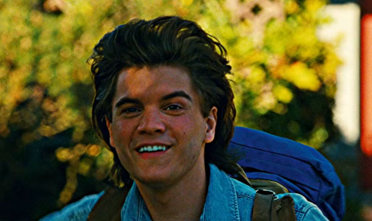 Screenshot from Into the Wild (2007)
