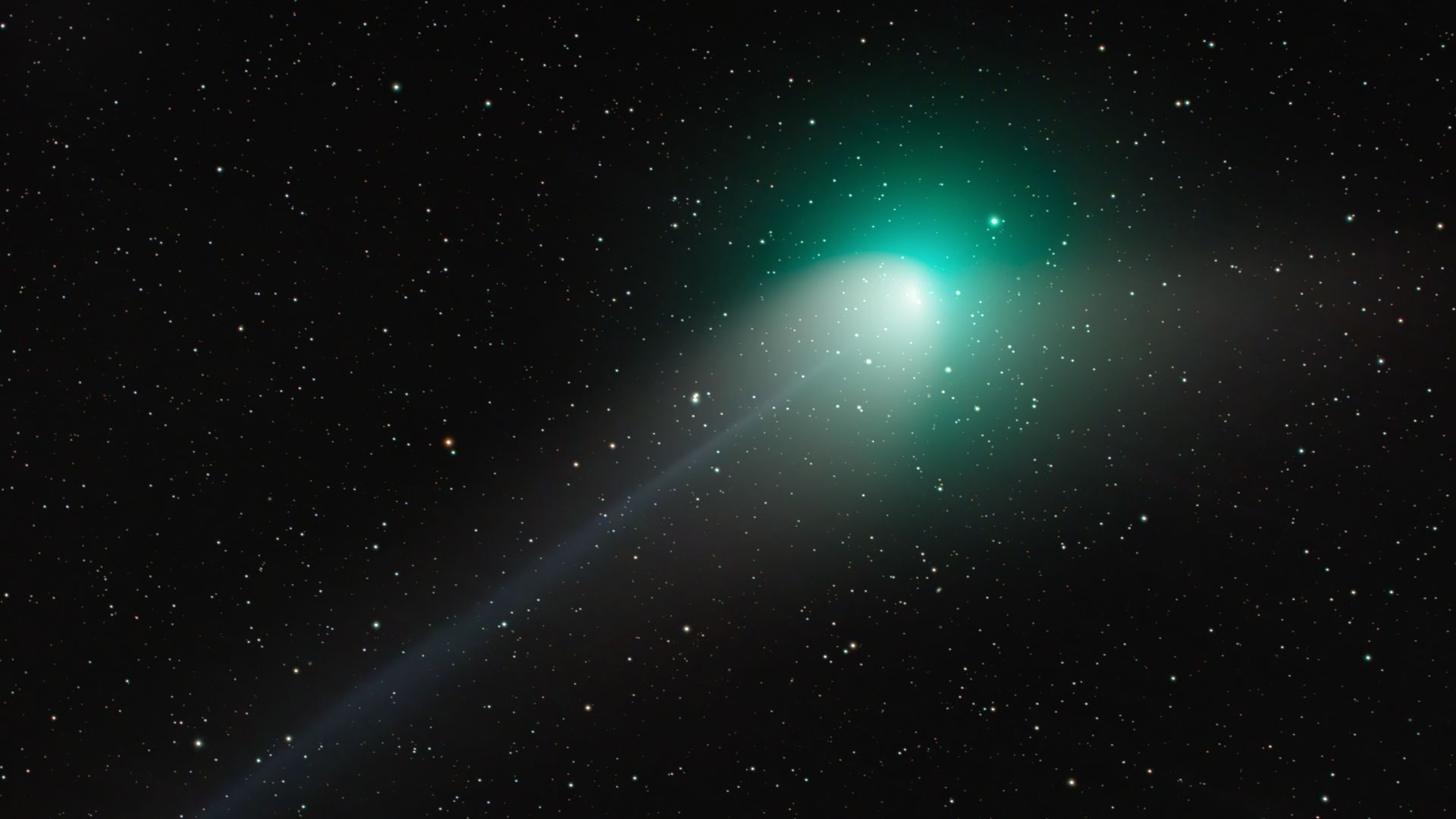 C/2022 E3 (ZTF) comet, image captured on 27 January 2023.
Telescope, camera, settings:

C14HD edge + Hyperstar IV
10Micron GM2000HPS II Mount
Player One Camera Poseidon-C pro
15x300