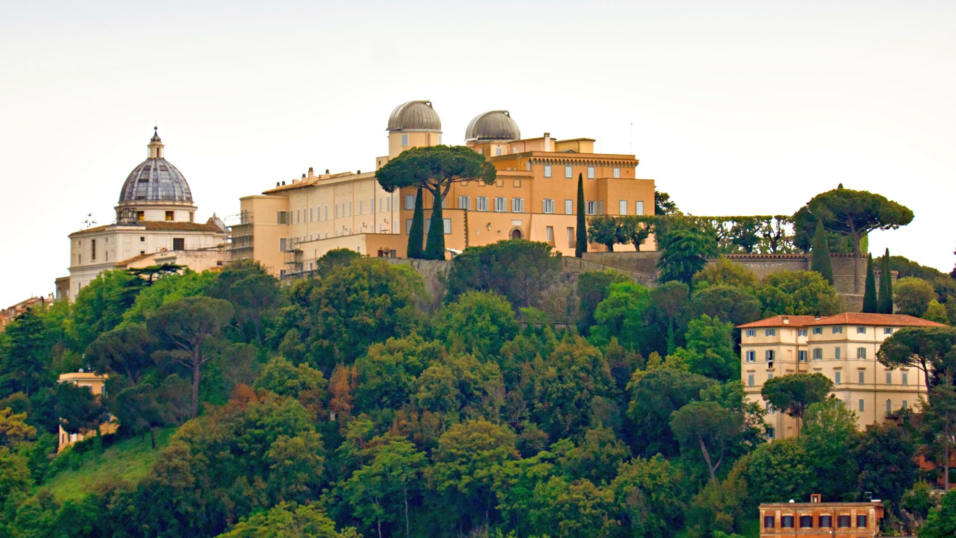 The pontifical palace in Catsel Gandolfo, with two domes of the Vatican Observatory on top. The domes are were built in 1935. The larger one (right) has a diameter of 8.5 m and houses a Zeiss 40/600cm visual refracor. The other has a diameter of 8.0 m and