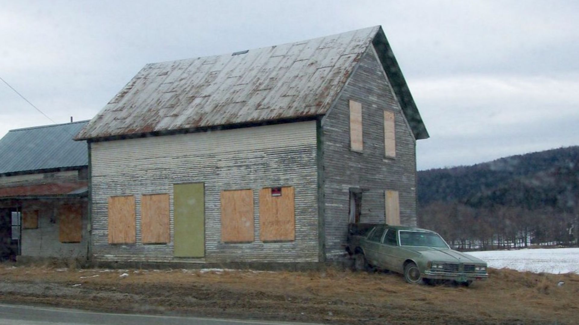 Brianna Maitland's vehicle as discovered on 20 March 2004; photo provided by The Charley Project.