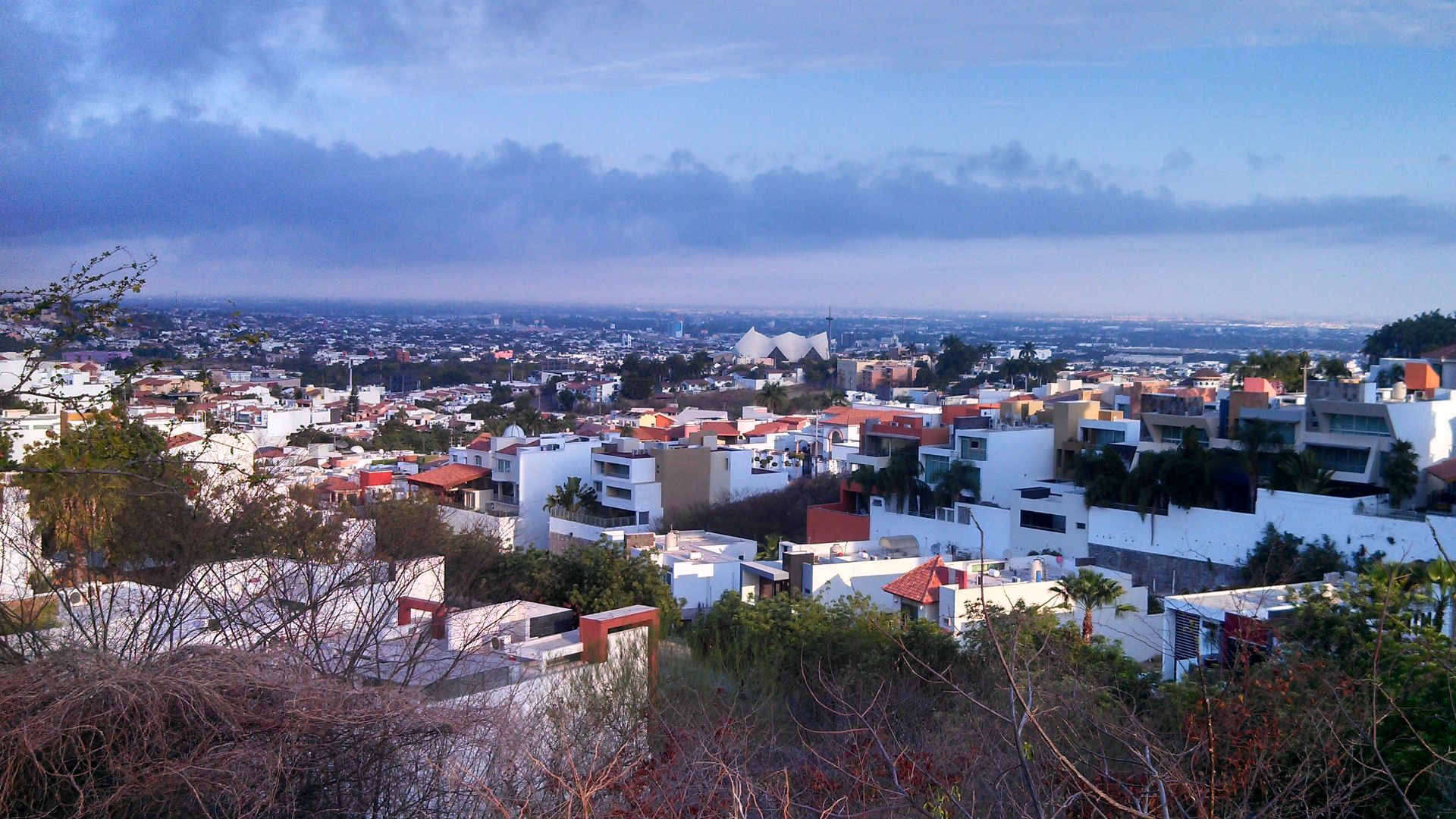 You can see the Temple of La Lomita, an image taken from Canal 3 Hill
