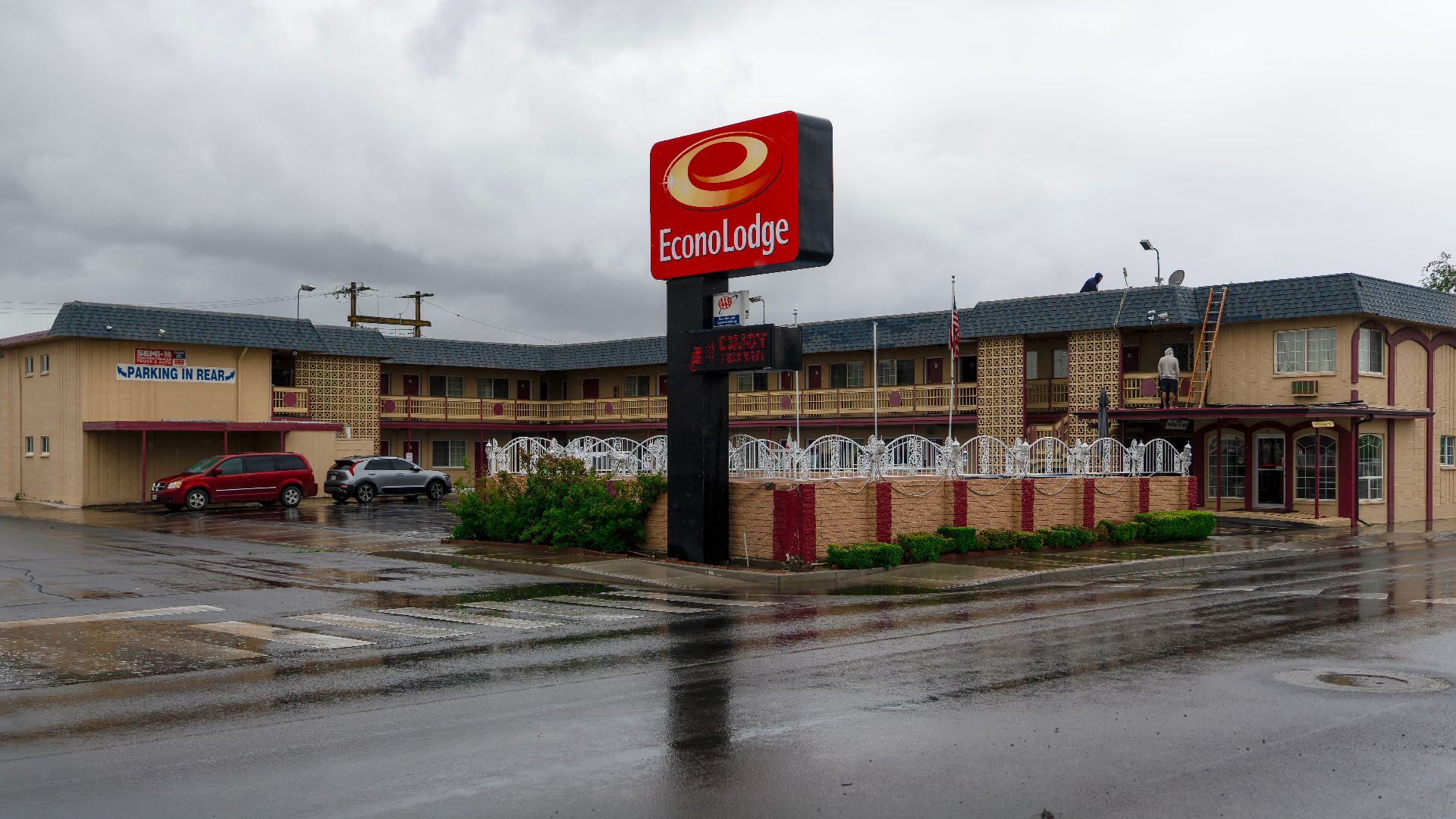 Econo Lodge motel at 70 East Williams Avenue in Fallon, Nevada