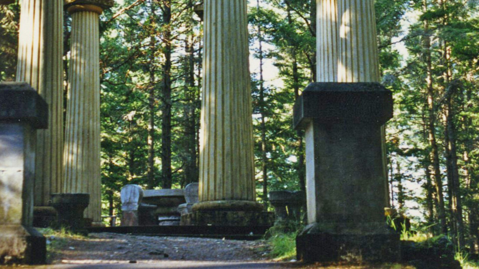 Roche Harbor Mausoleum - the coliseum pillars