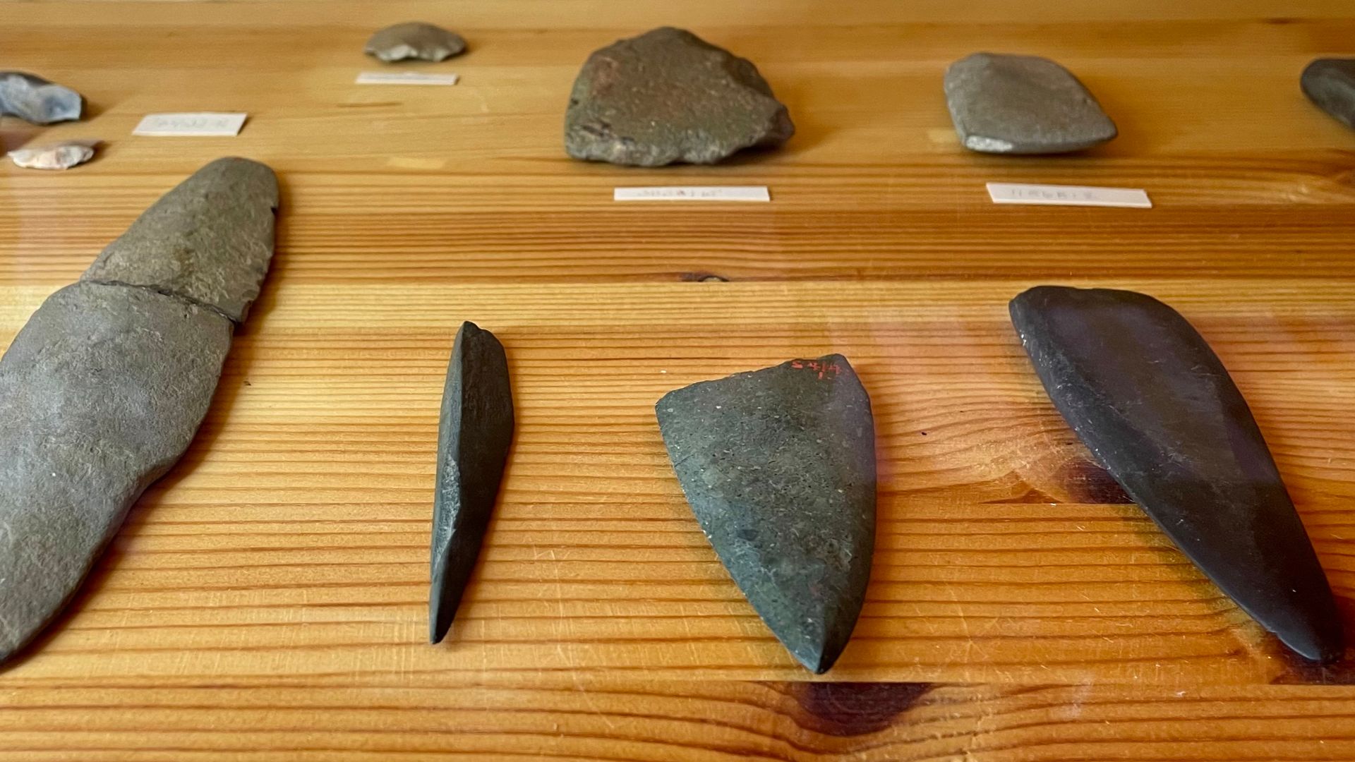 Prehistoric stone tools from Pidhipudas, Finland