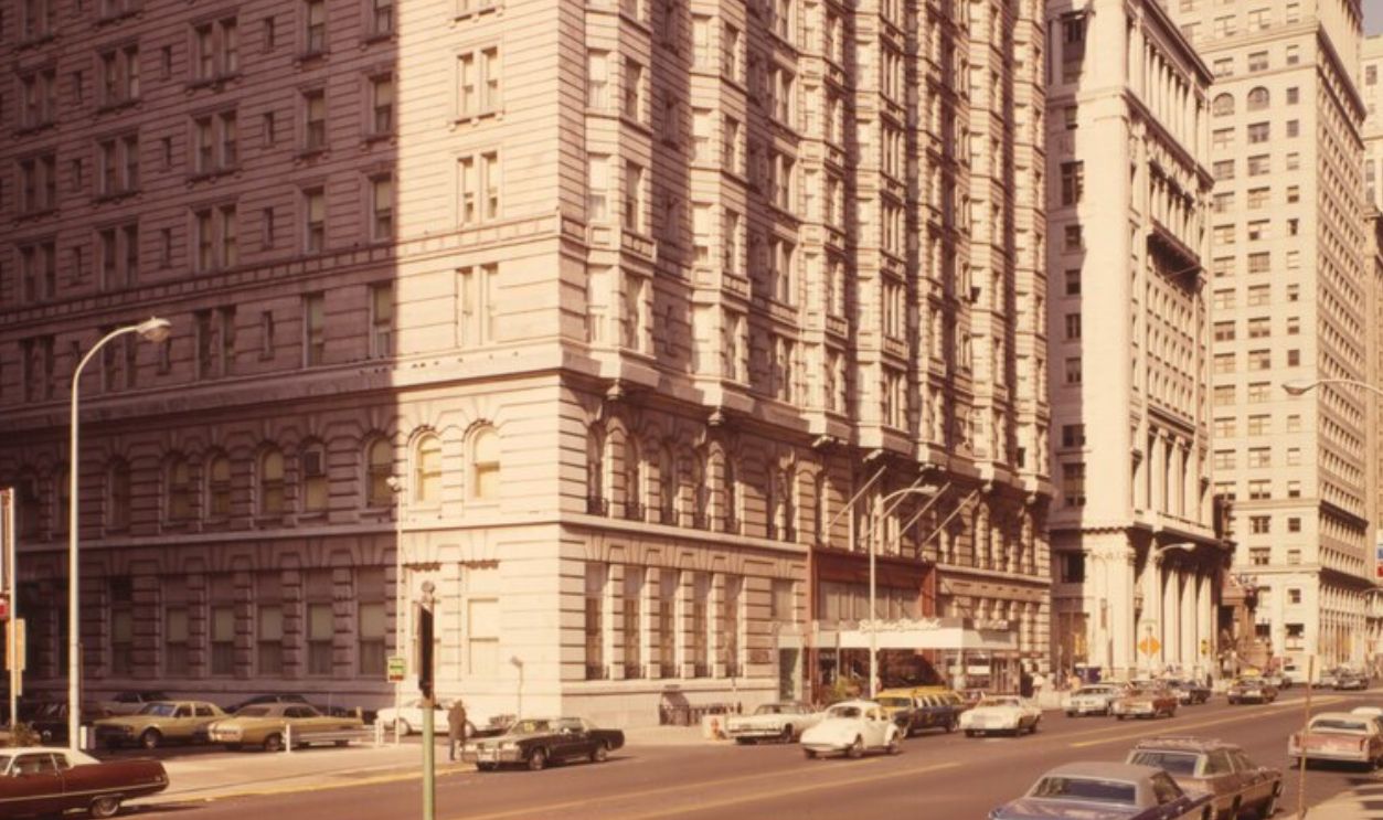 VIEW OF BROAD STREET FACADE - Bellevue-Stratford Hotel, Broad and Walnut Streets, Philadelphia, Philadelphia County, PA  