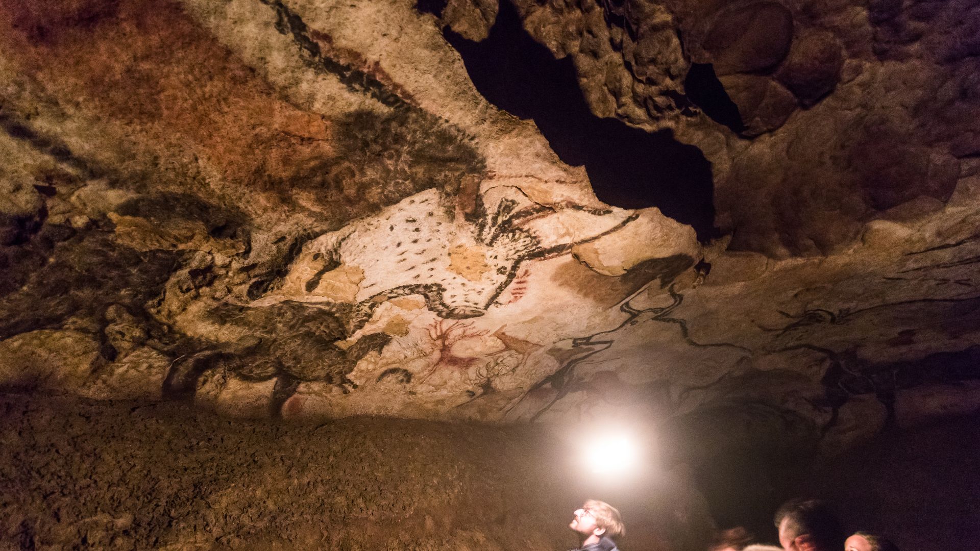 A l'intérieur de Lascaux 2, Montignac-Lascaux