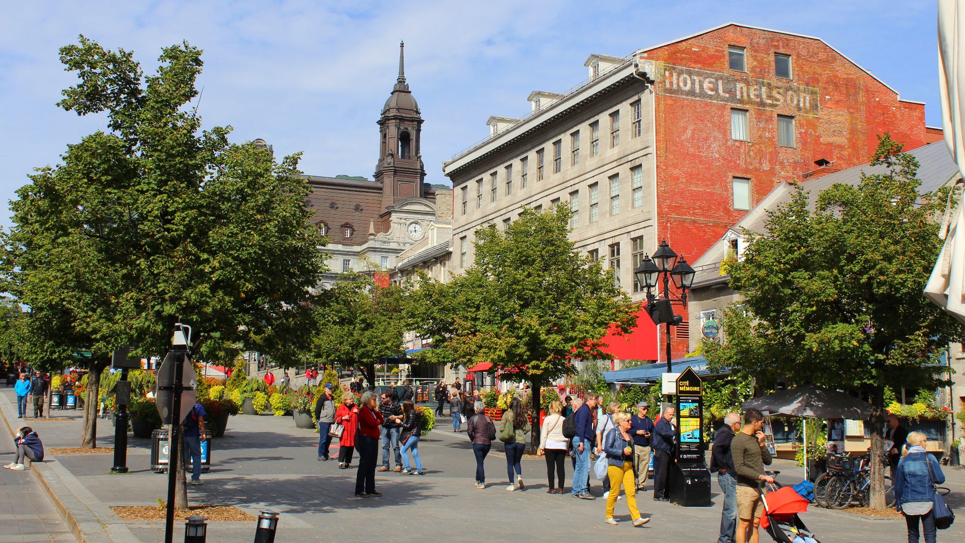 Place Jacques-Cartier, Vieux-Montreal, Montreal, Quebec