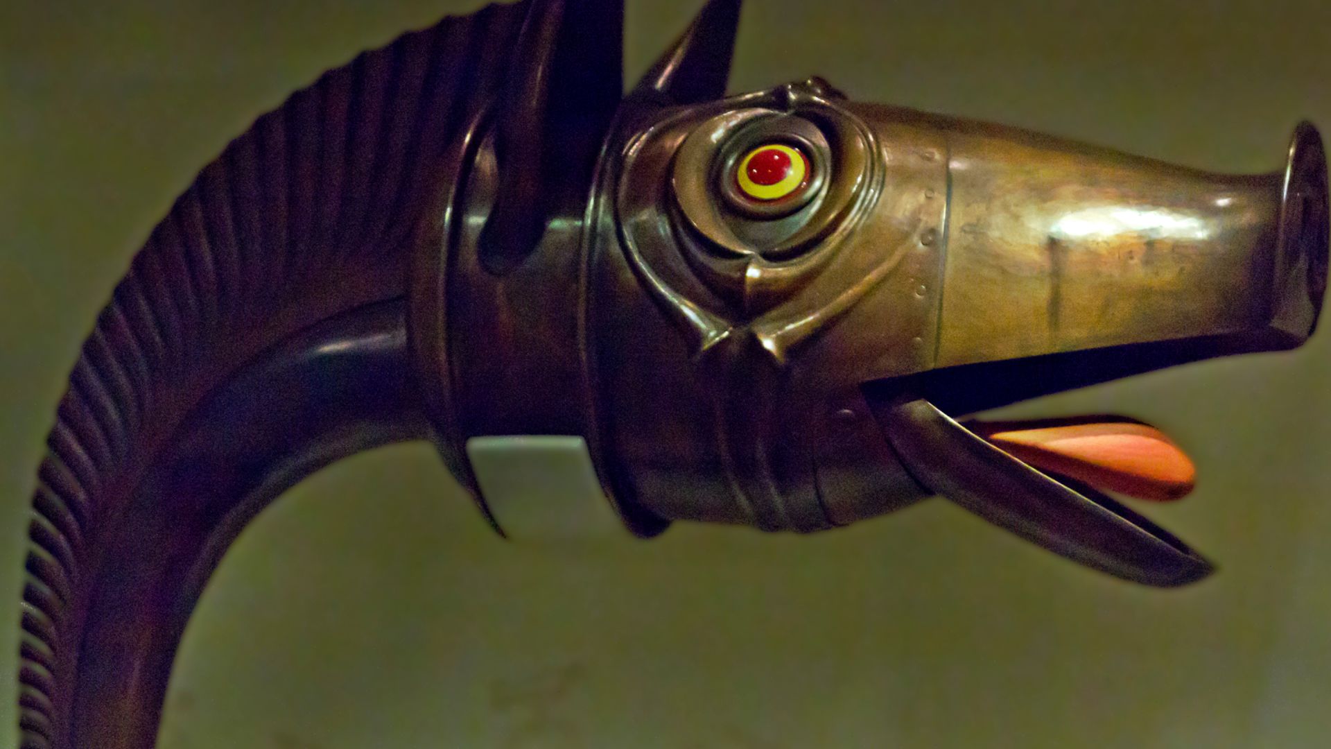 National Museum of Scotland.
In 1816, near Deskford, Moray, the remains of a Celtic war trumpet called a carnyx were discovered. It was thought to have been made between 80 to 200 AD.
This is a replica of that trumpet made in 1992 by silversmith, John Cre