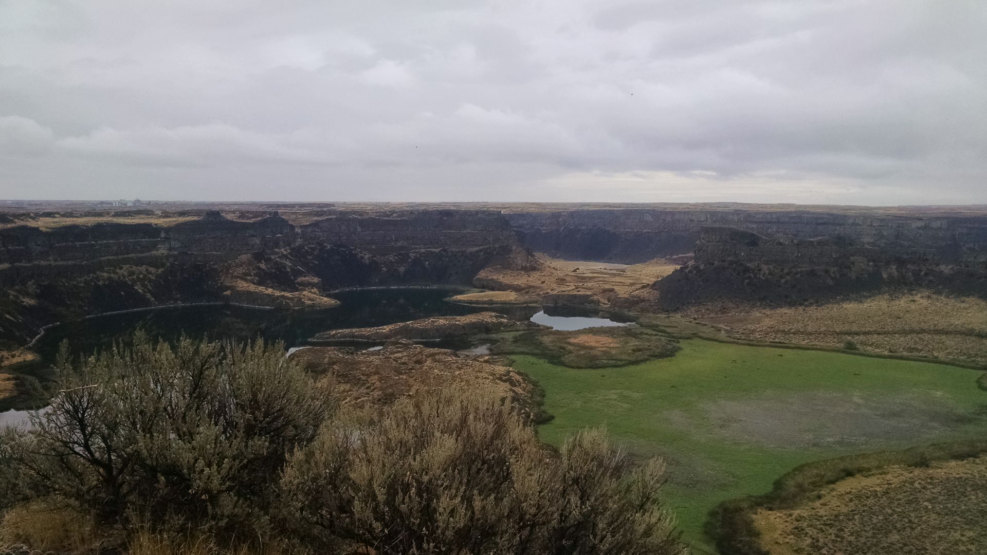 Sunday afternoon trip to Dry Falls