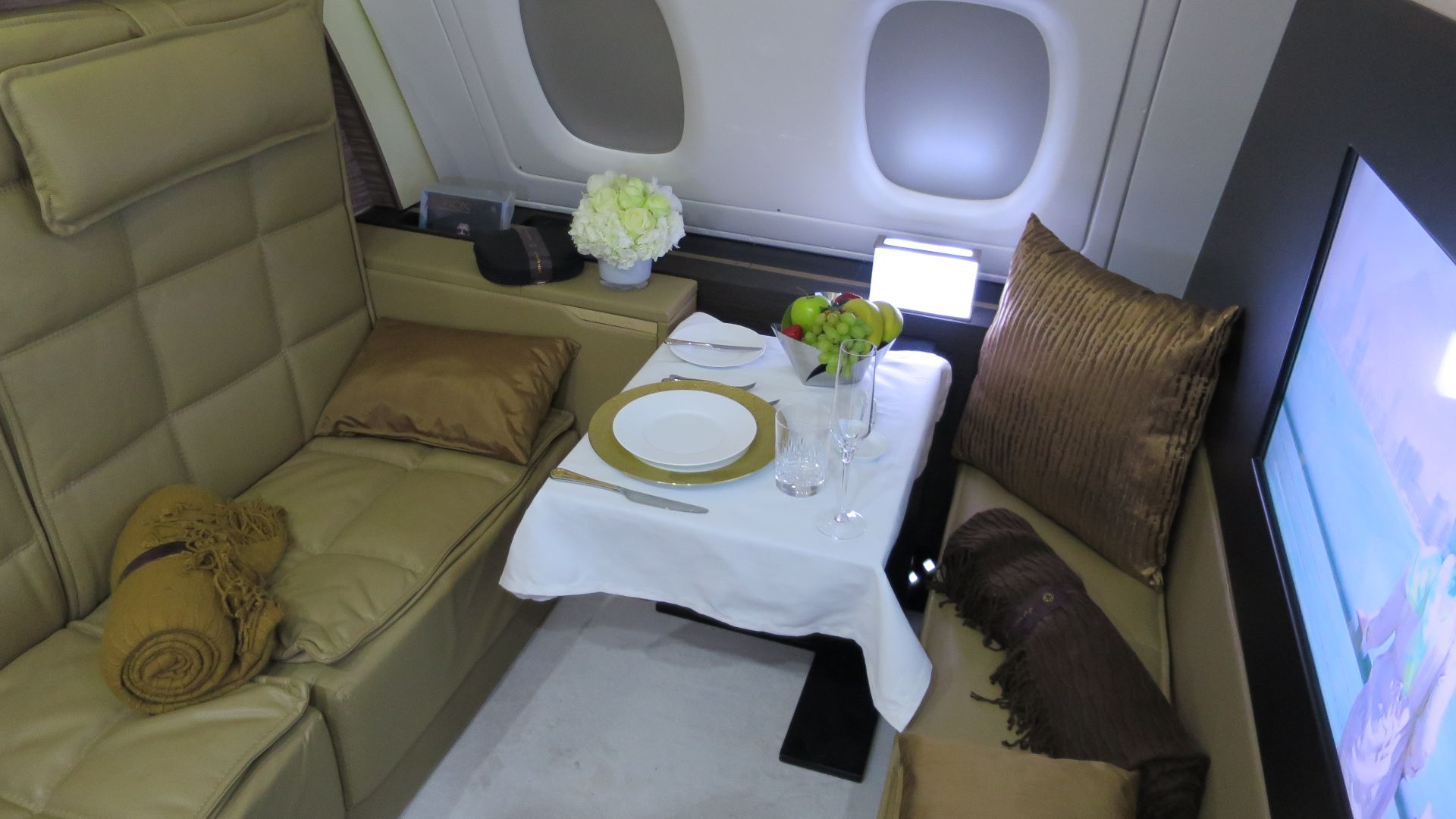 A380 First Class Apartment Etihad Airways podczas ITB Berlin 2015