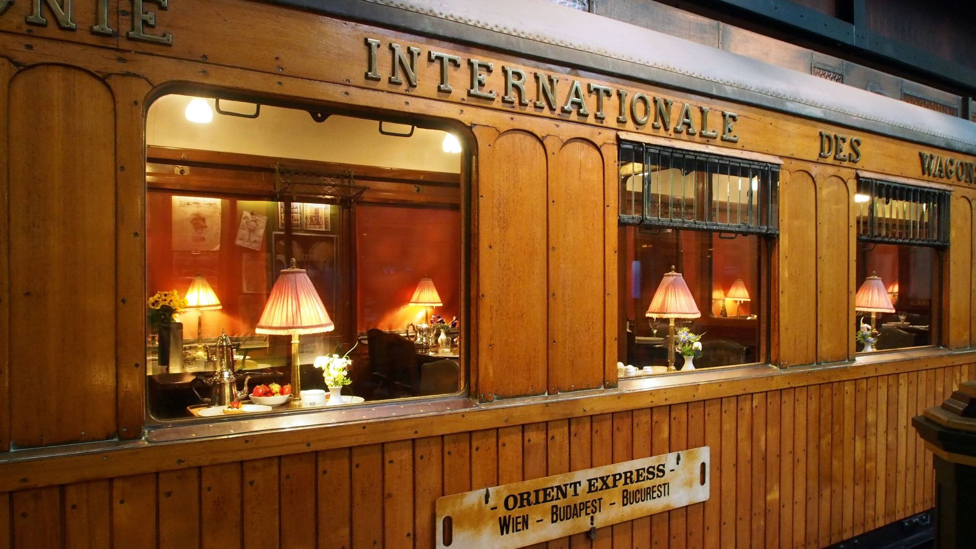 Wooden restaurant car from the Orient Express displayed in the Railway Museum in Utrecht. CIWL WR 2287 from 1911.