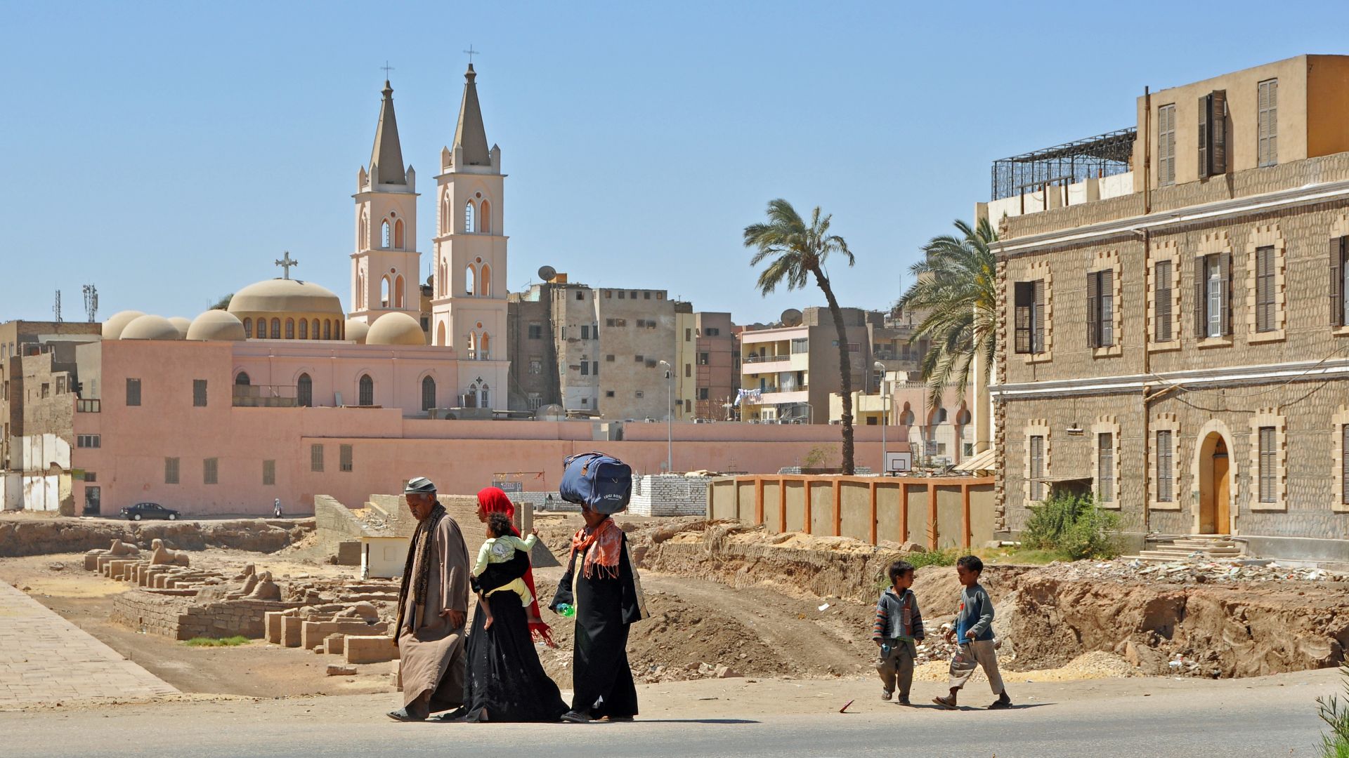 Luxor (Egypt): street scene