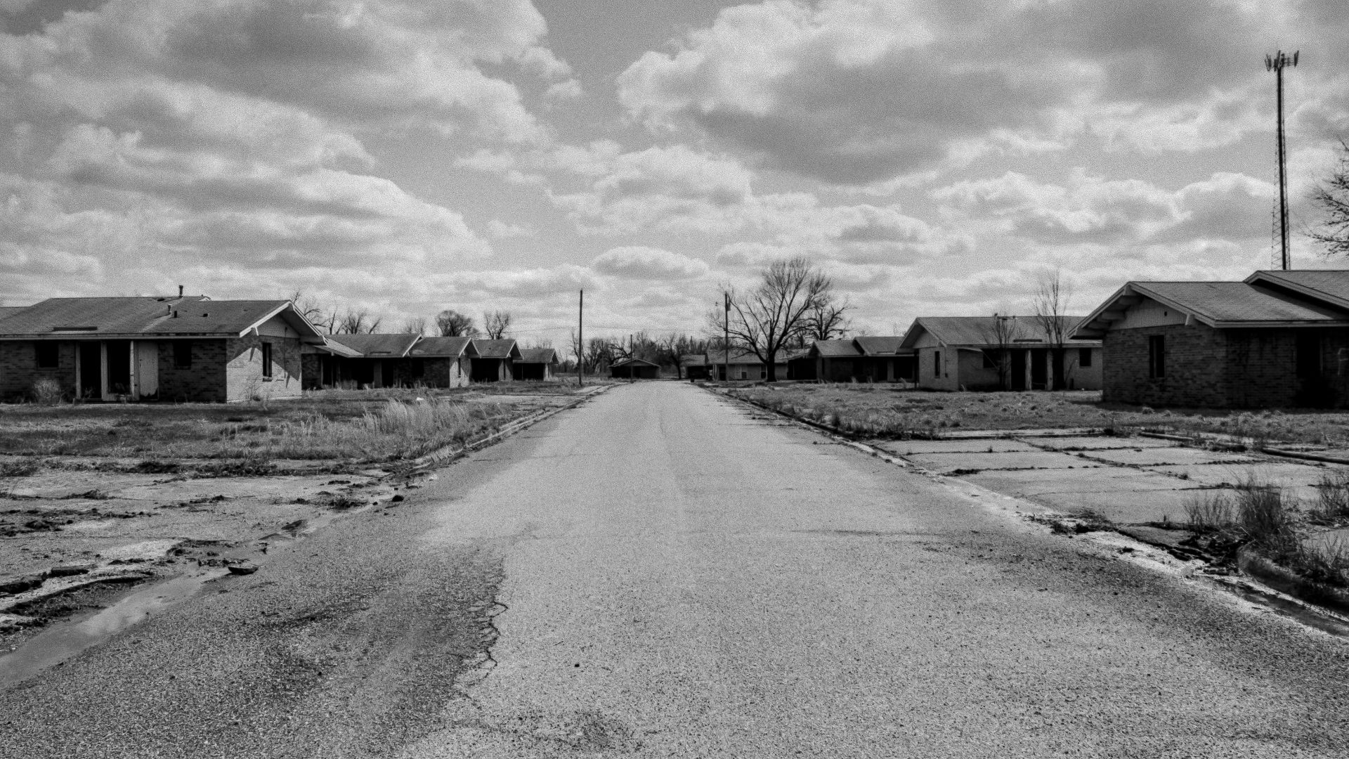 Abandoned duplex housing units in the ghost town of Picher, Oklahoma