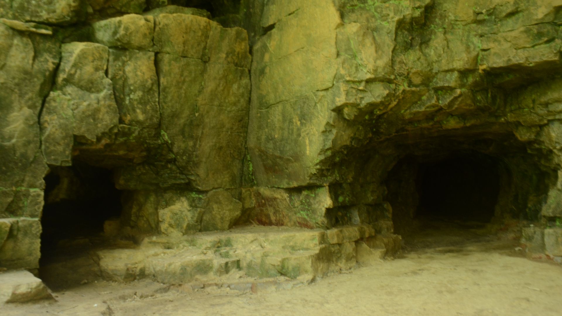 Cherney Maribel Caves