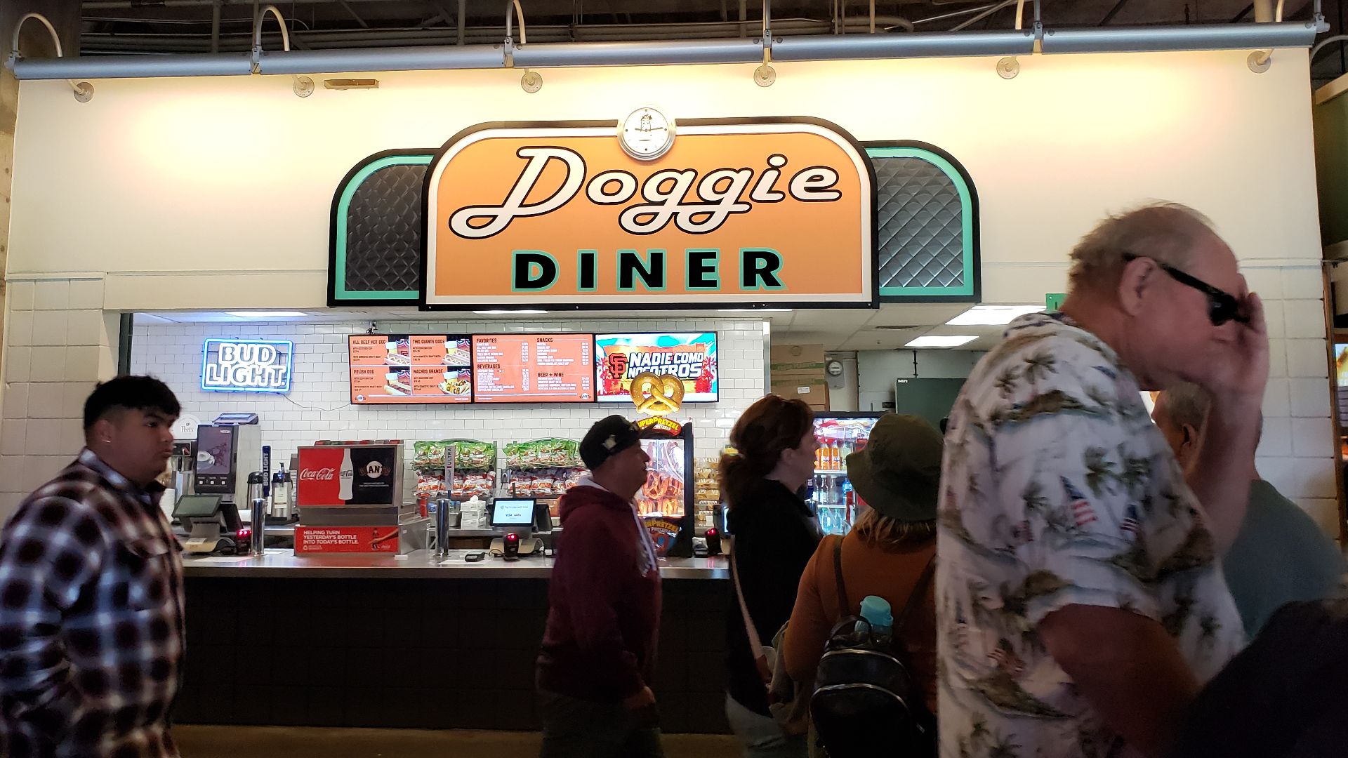 Doggie Diner stand at Oracle Park