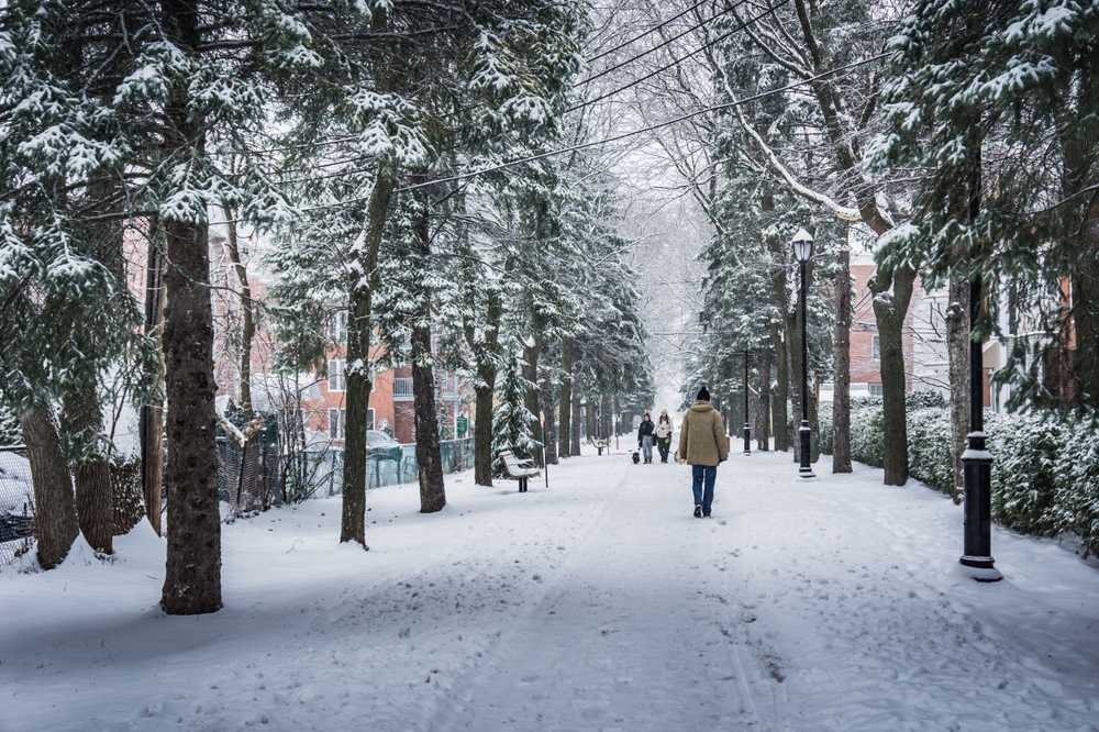 Longueil, Quebec, people walking