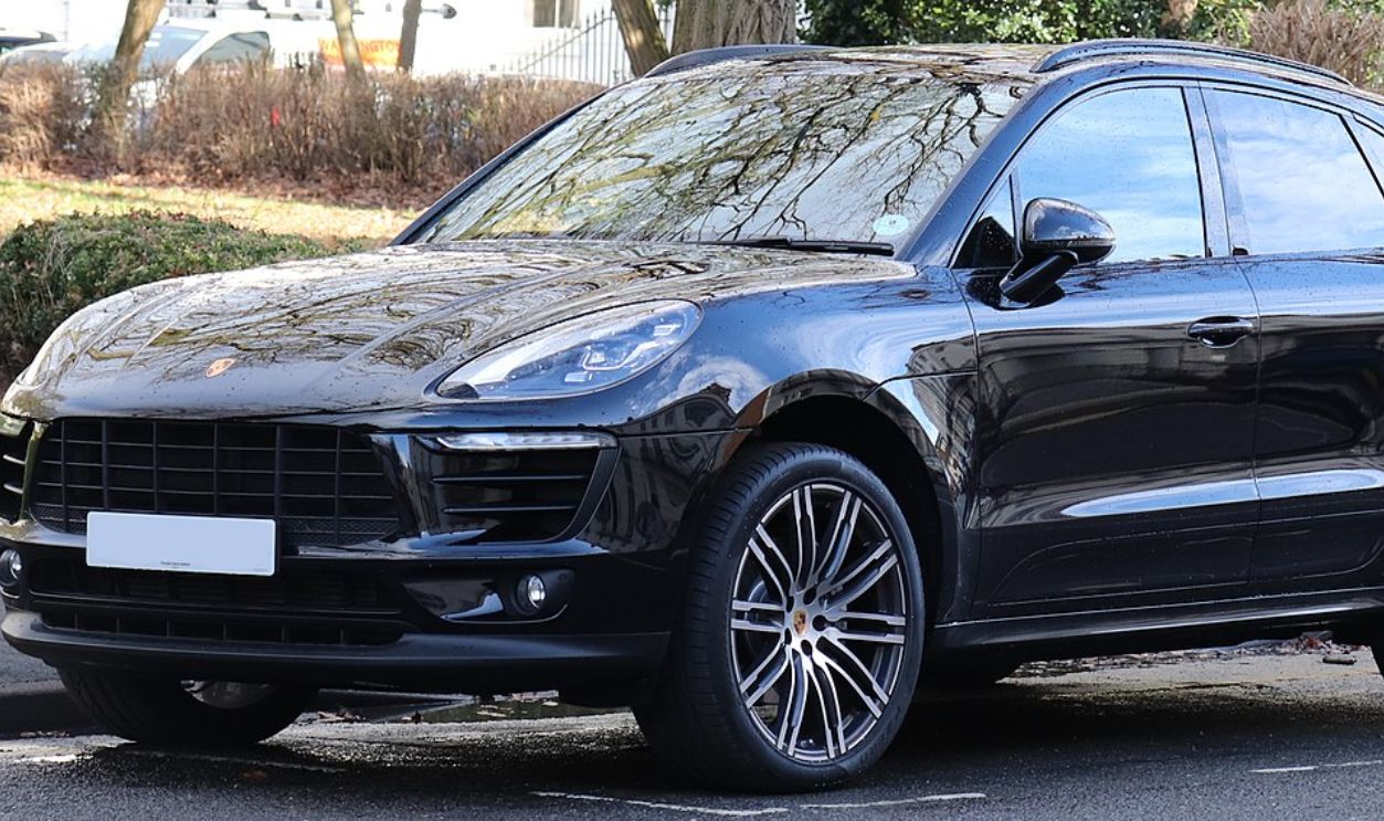 2017 Porsche Macan