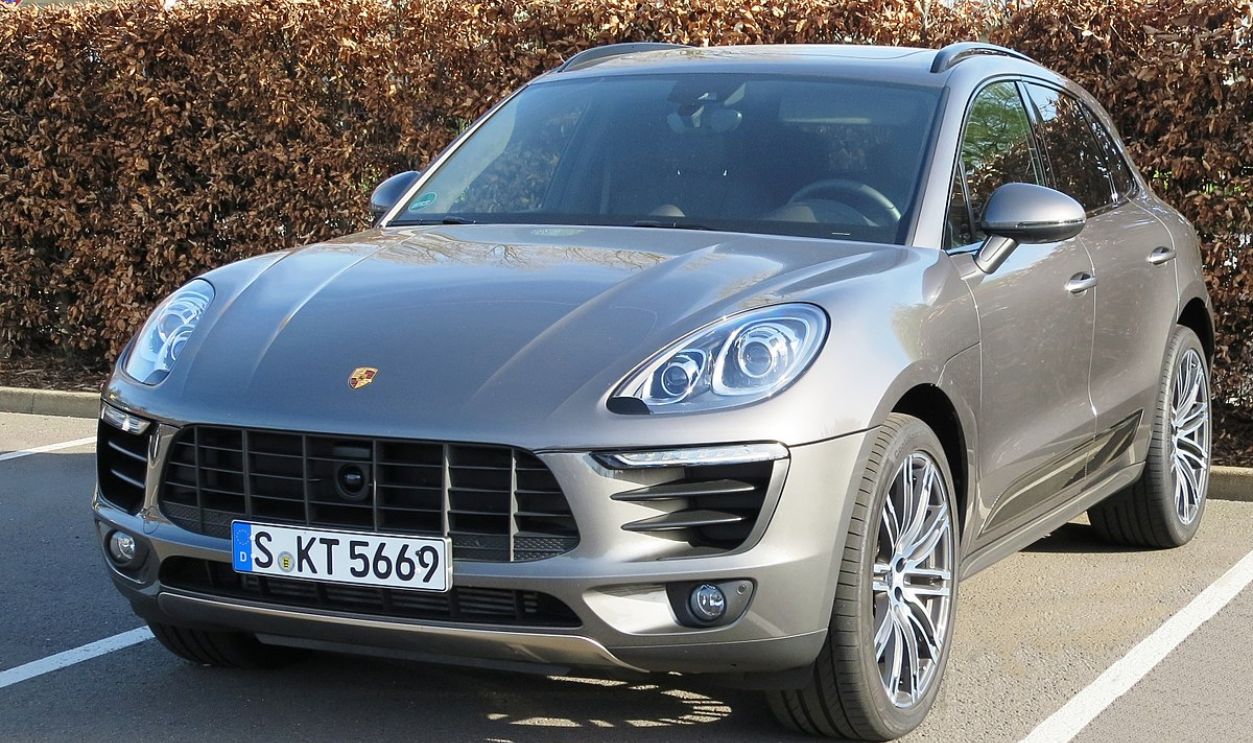 2015 Porsche Macan S
