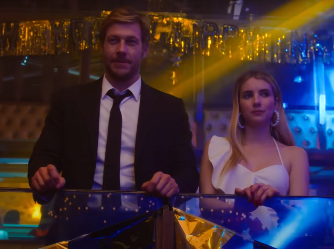 A screenshot of the movie Holidate