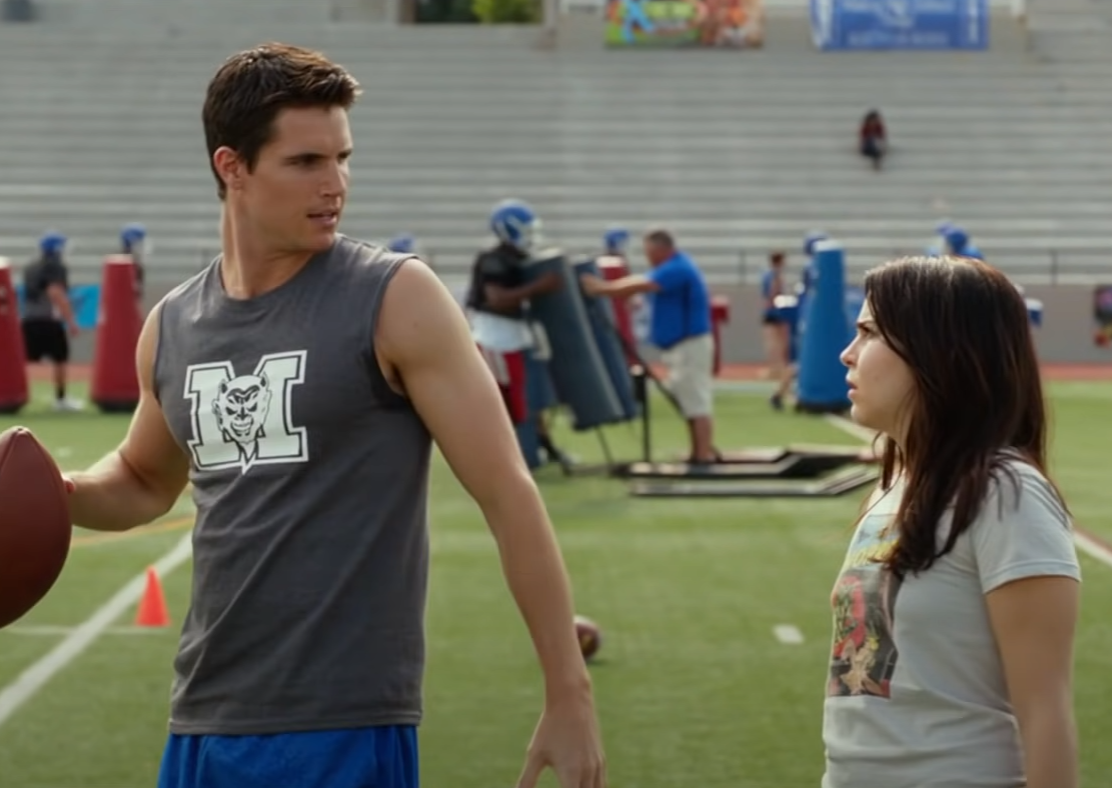 A screenshot of the movie The Duff