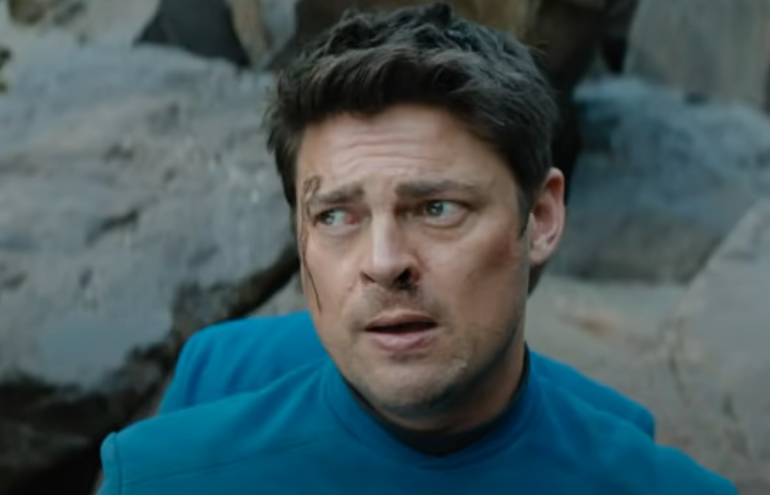 Screenshot of the movie Star Trek Beyond